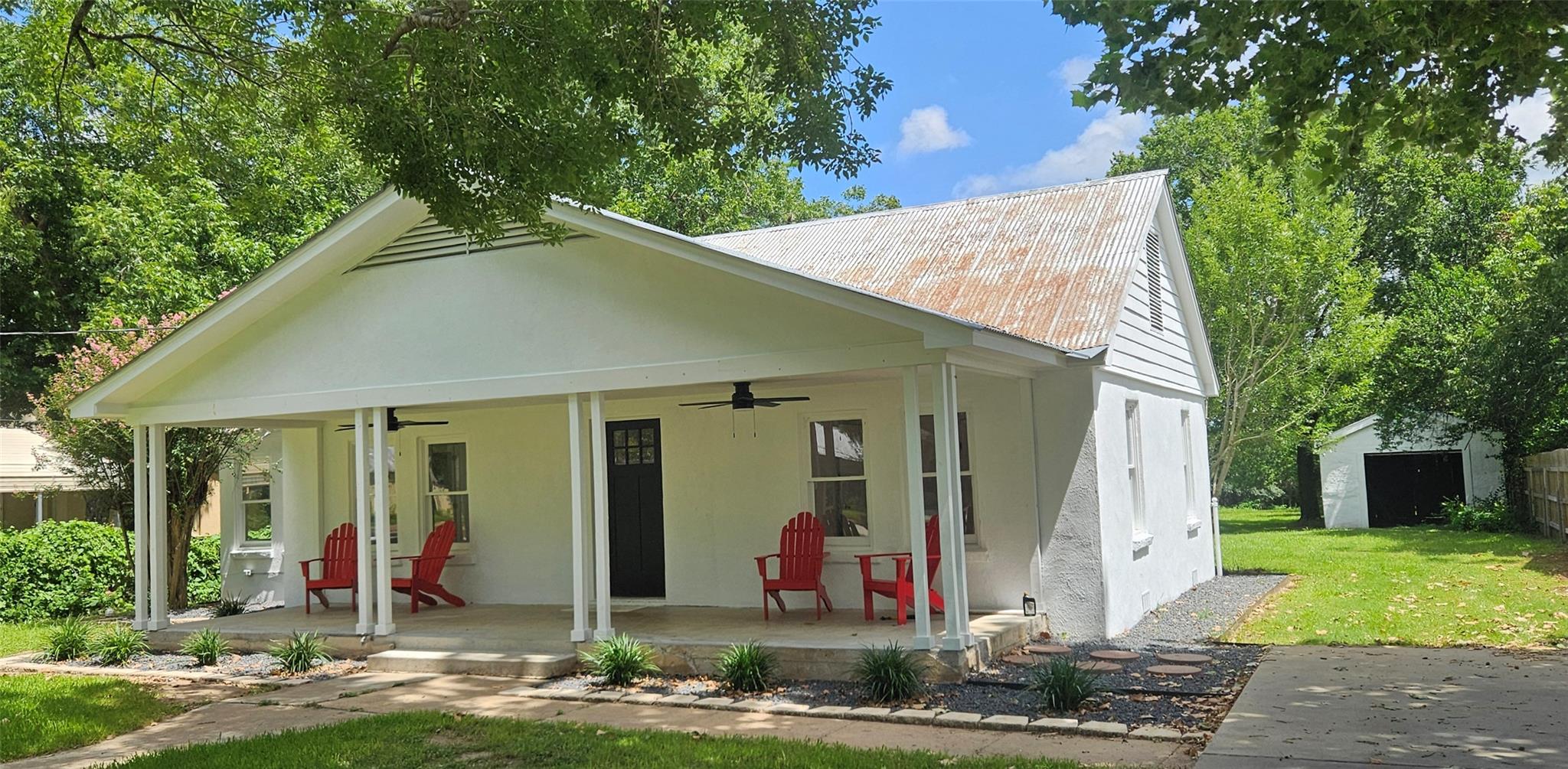 505 Colorado St Property Photo 18