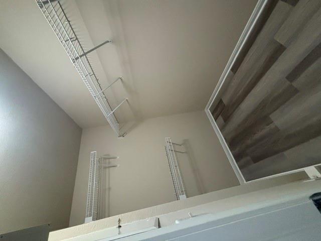 429 Falcon Ln Property Photo 29