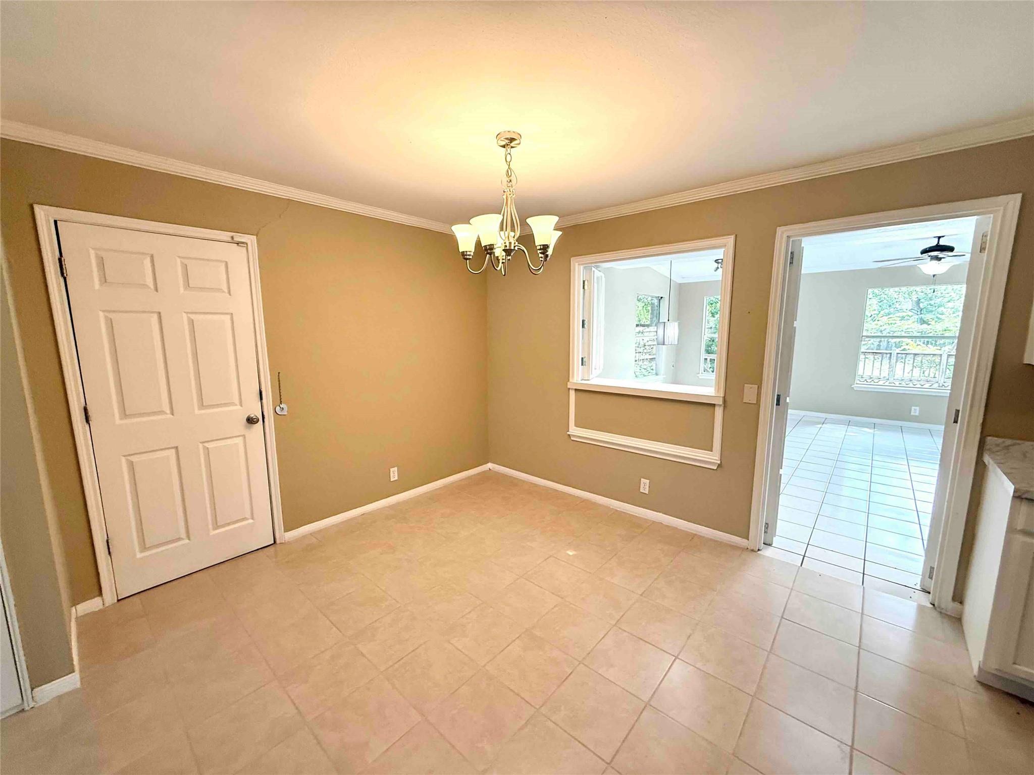 502 Dewberry Dr Property Photo 5