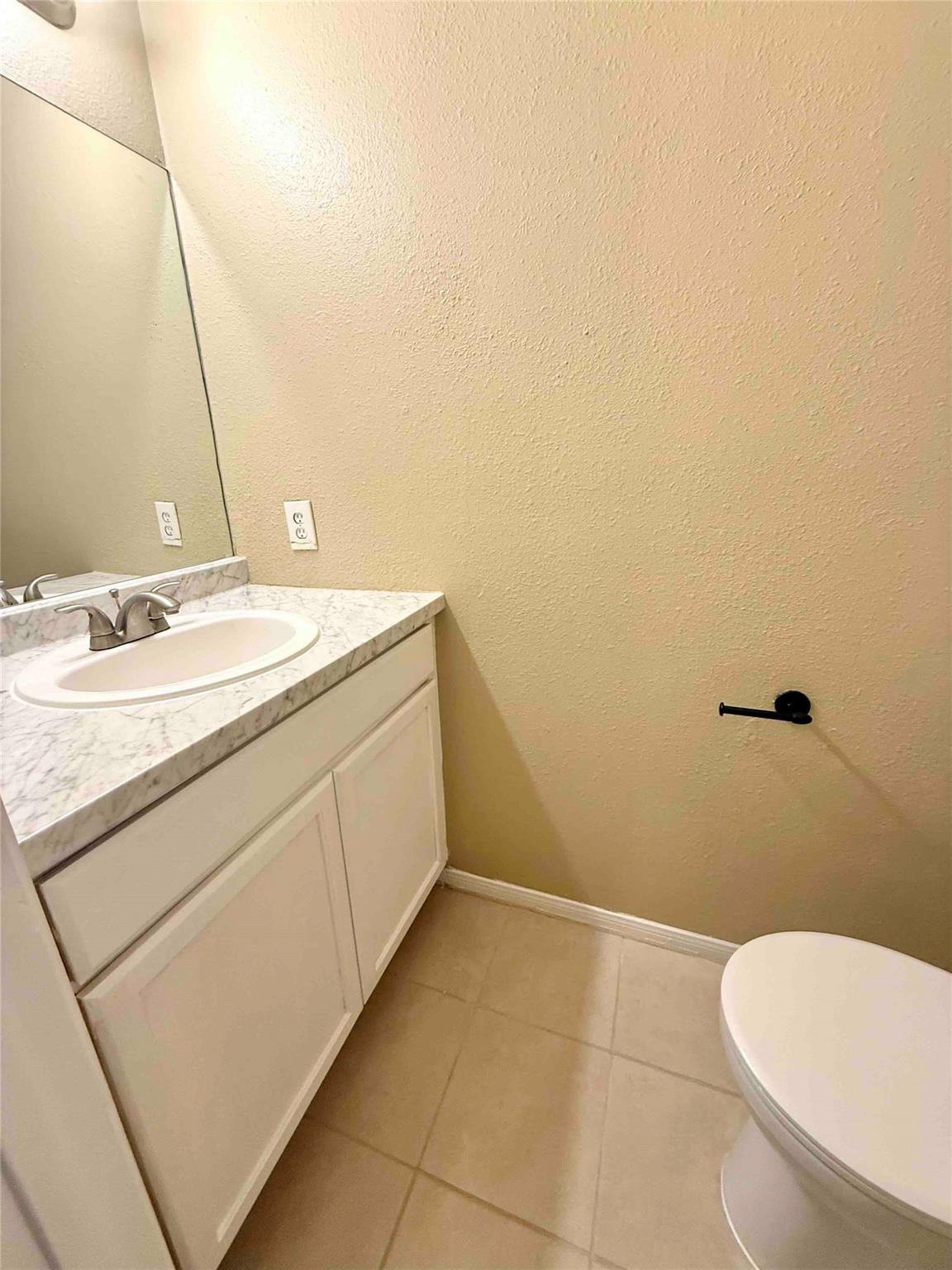502 Dewberry Dr Property Photo 9
