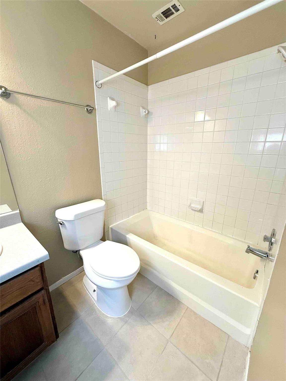 502 Dewberry Dr Property Photo 12