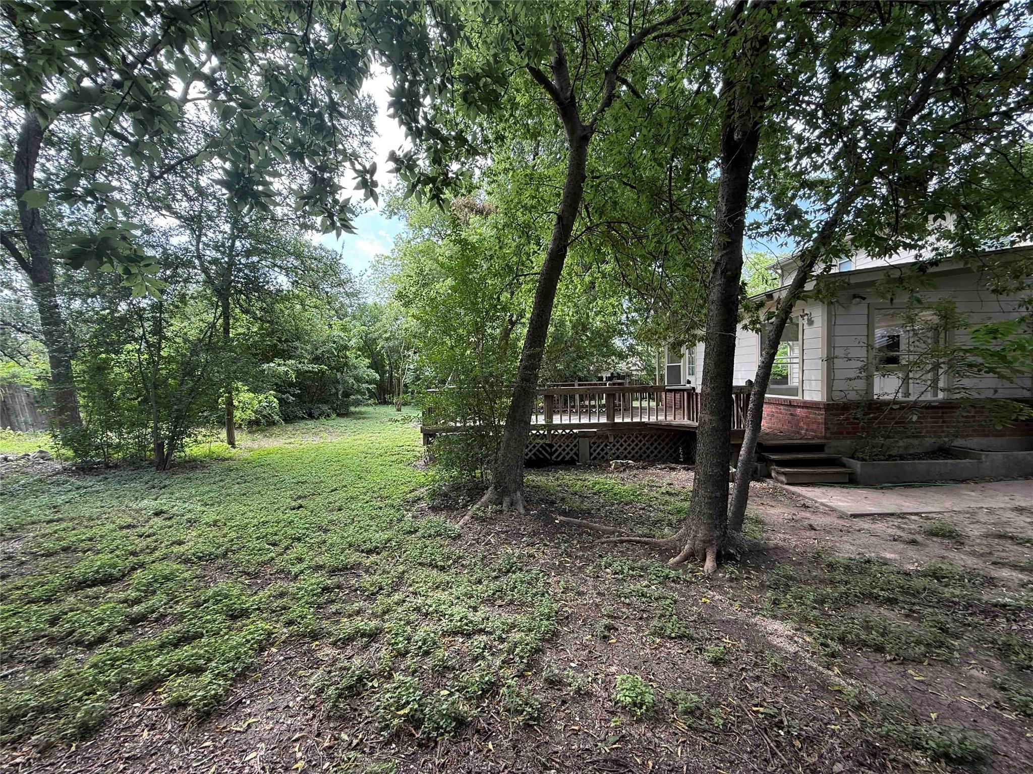 502 Dewberry Dr Property Photo 15