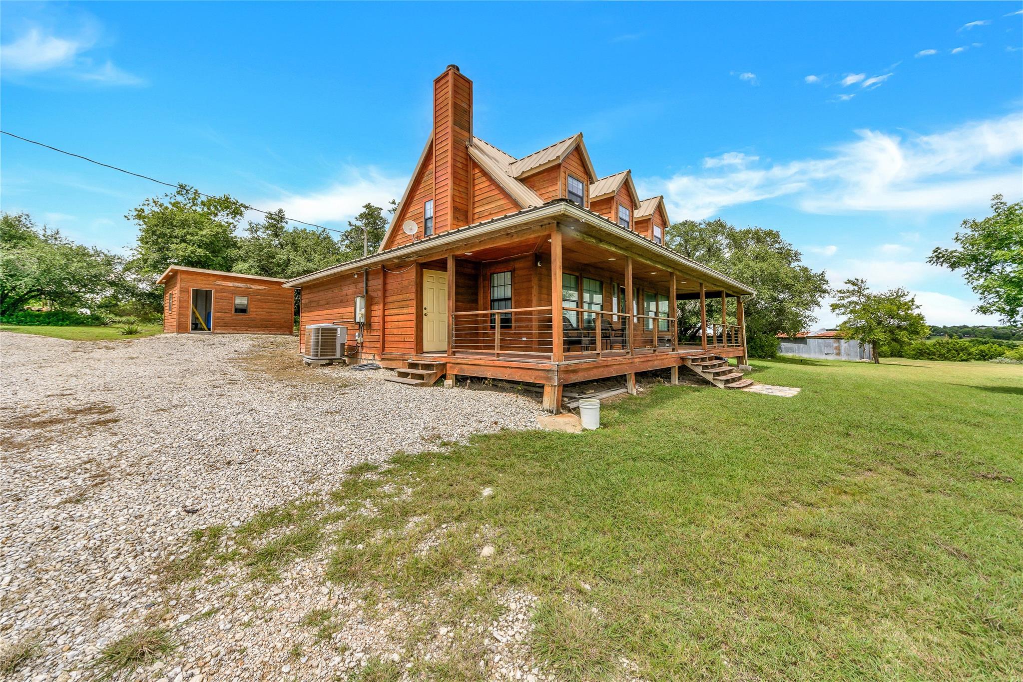 2581 County Road 156 None Property Photo 3