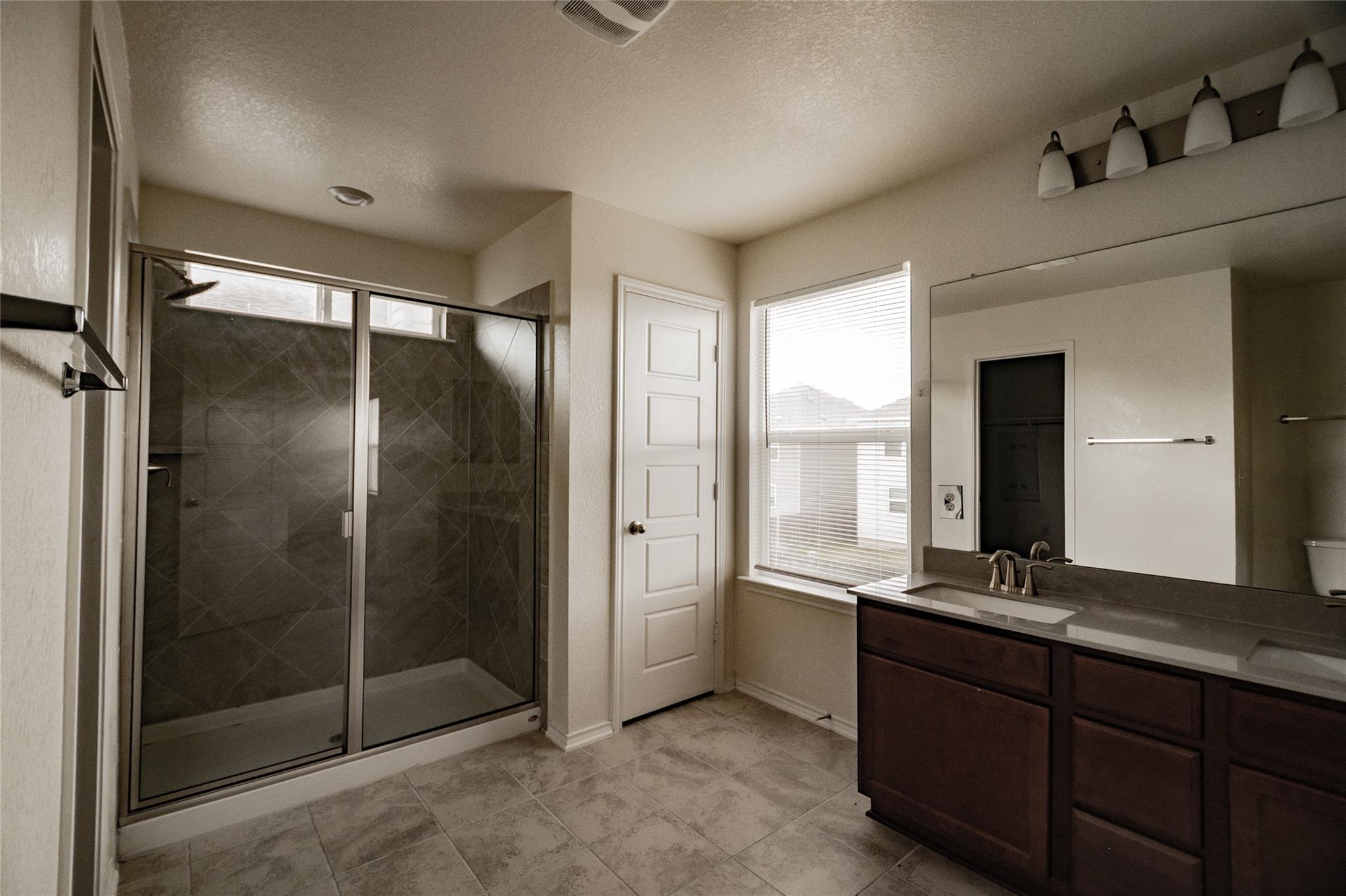 6412 Carriage Pines Dr Property Photo 26