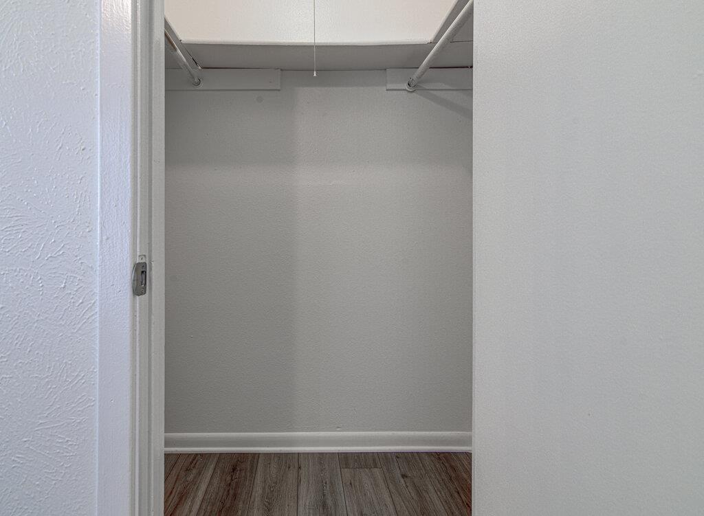 404 W Dittmar Rd #b Property Photo 15