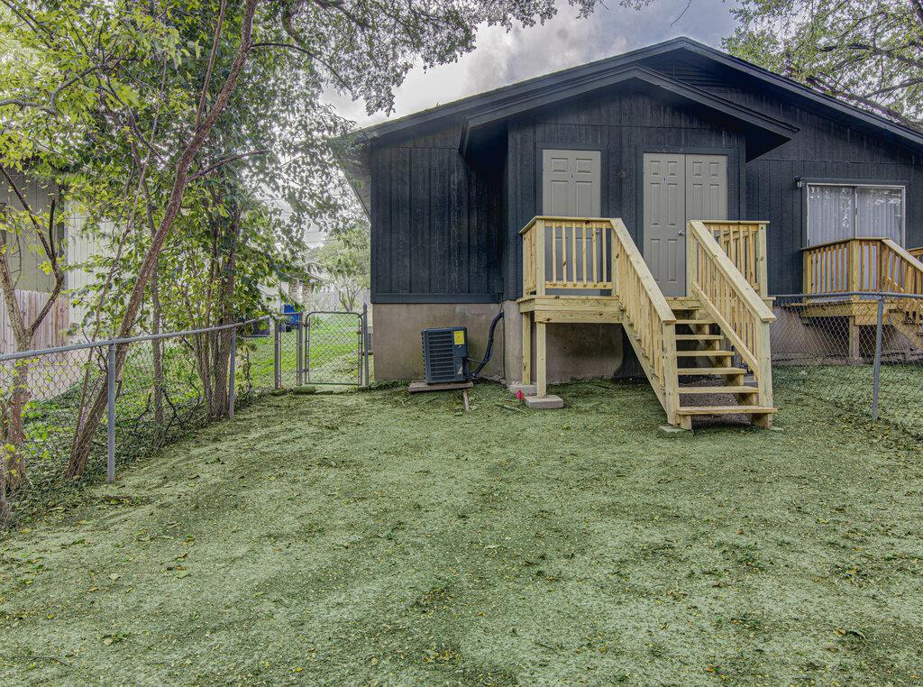 404 W Dittmar Rd #b Property Photo 19