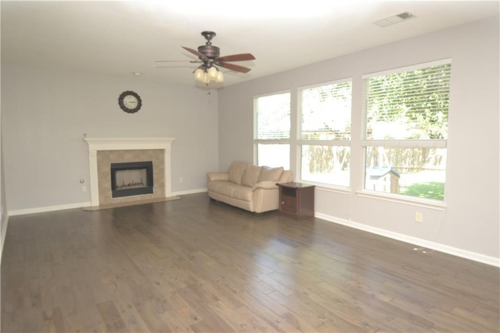 11820 Springs Head Loop Property Photo 4