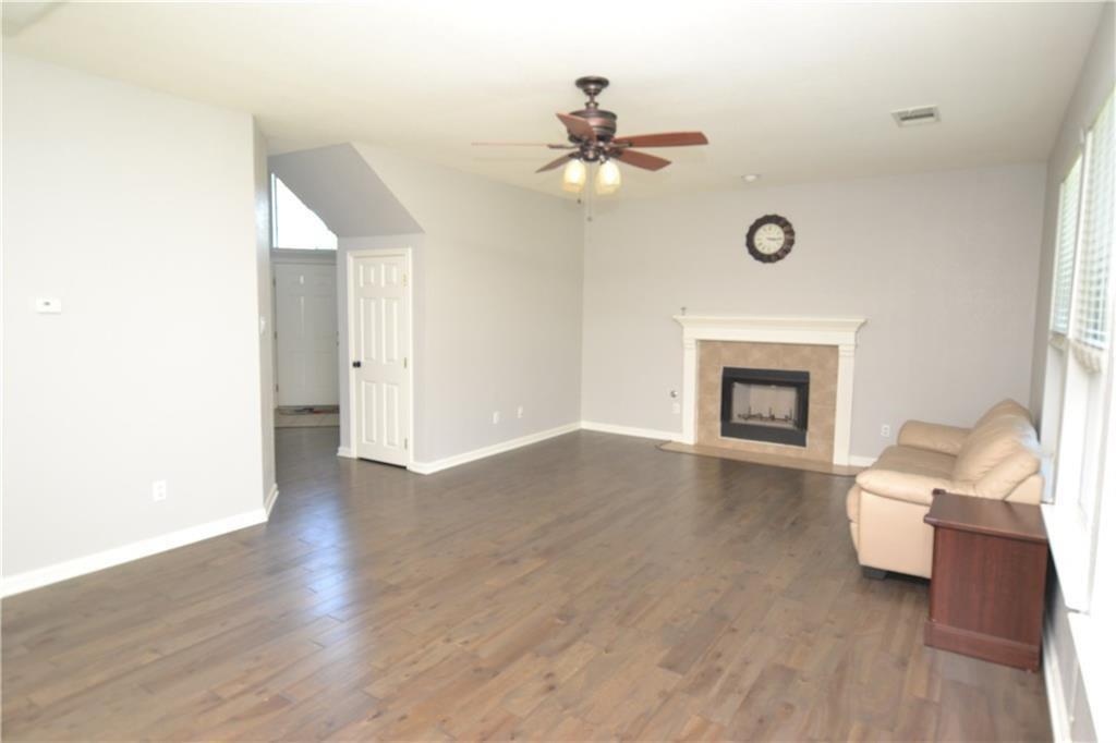 11820 Springs Head Loop Property Photo 5