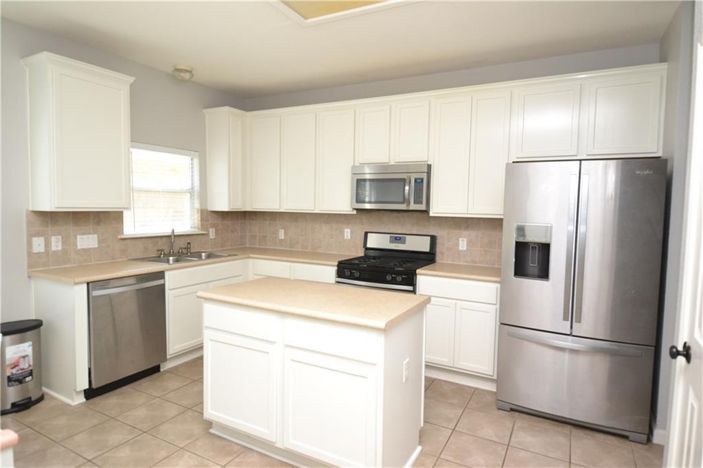 11820 Springs Head Loop Property Photo 6