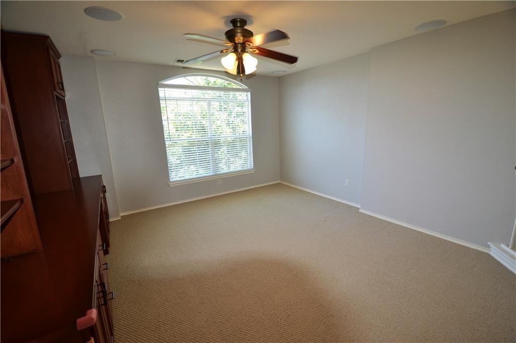 11820 Springs Head Loop Property Photo 8