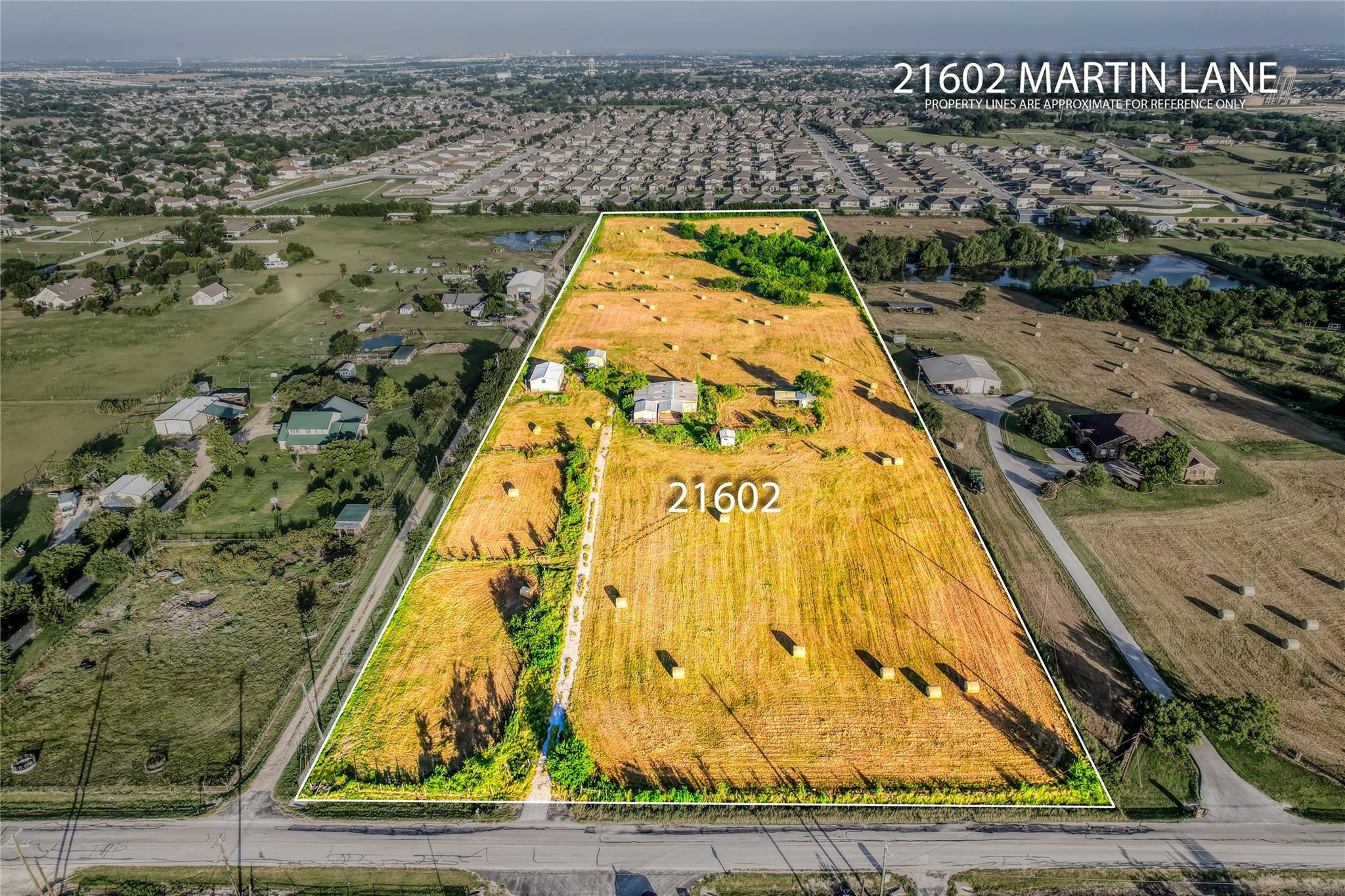 21602 Martin Ln Property Photo 1