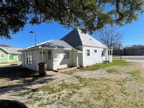 4926 Cesar Chavez St Property Photo 6