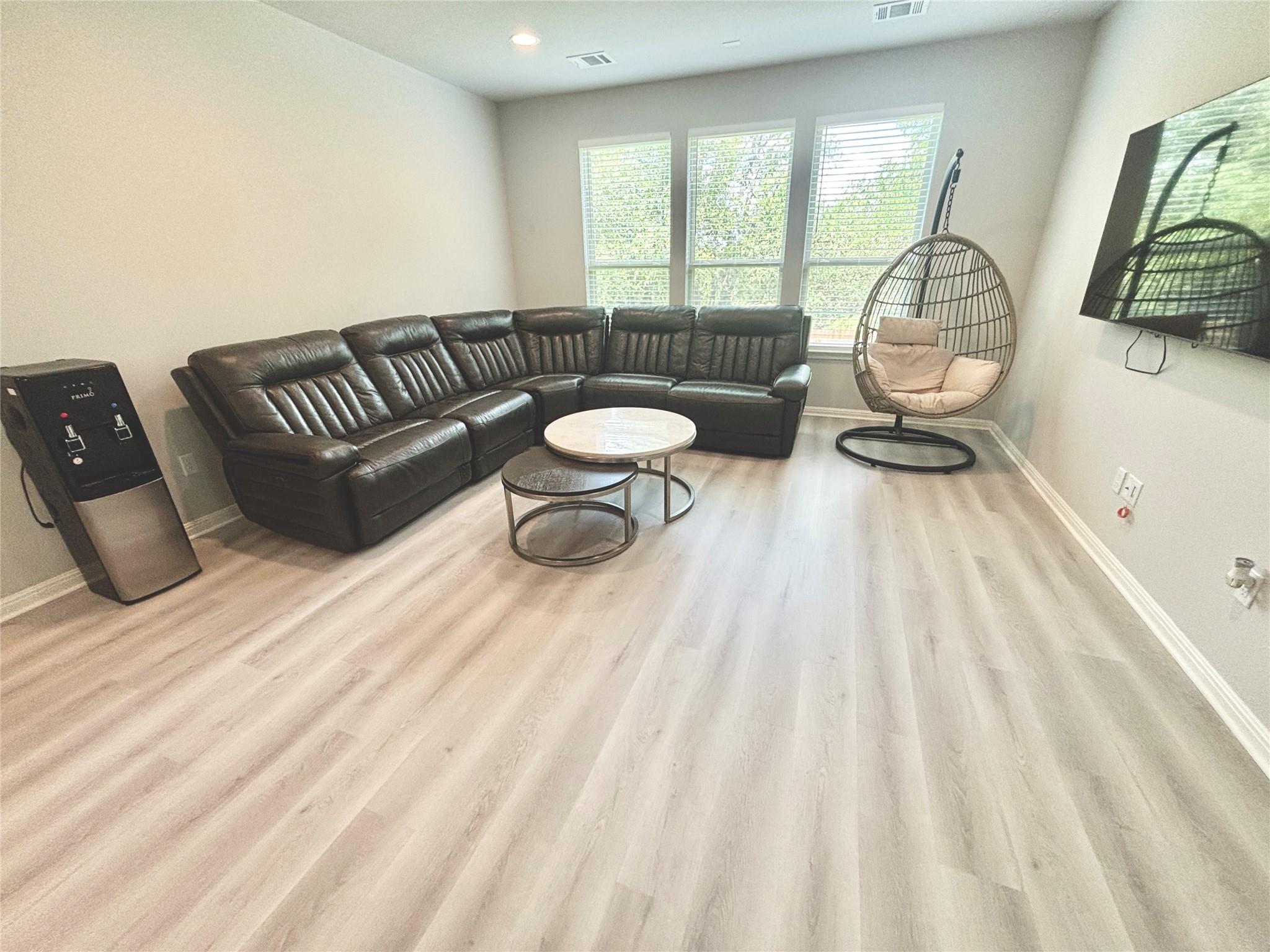 2301 Limestone Lake Dr #43 Property Photo 13