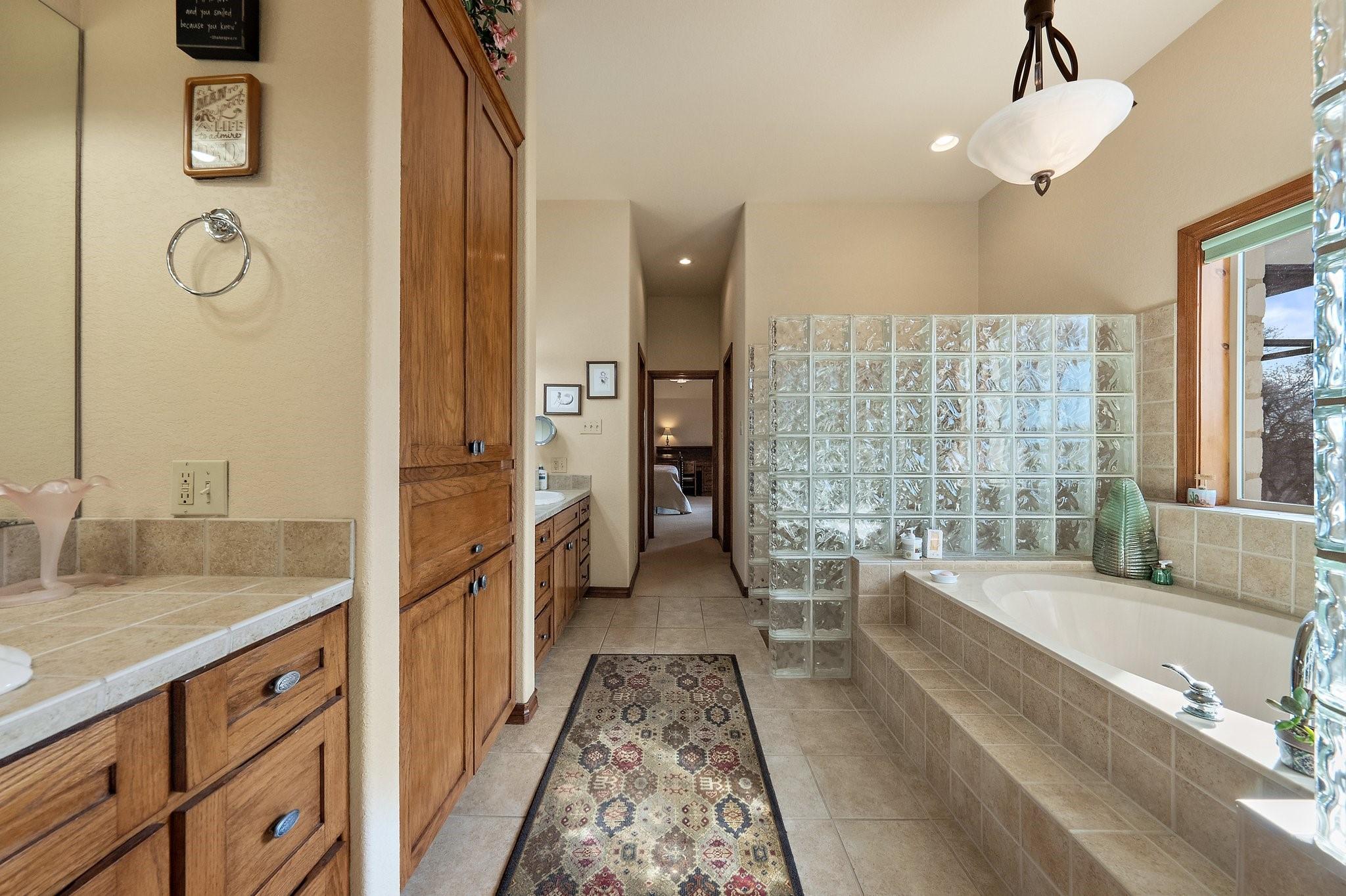 8095 Rr 2618 Property Photo 16