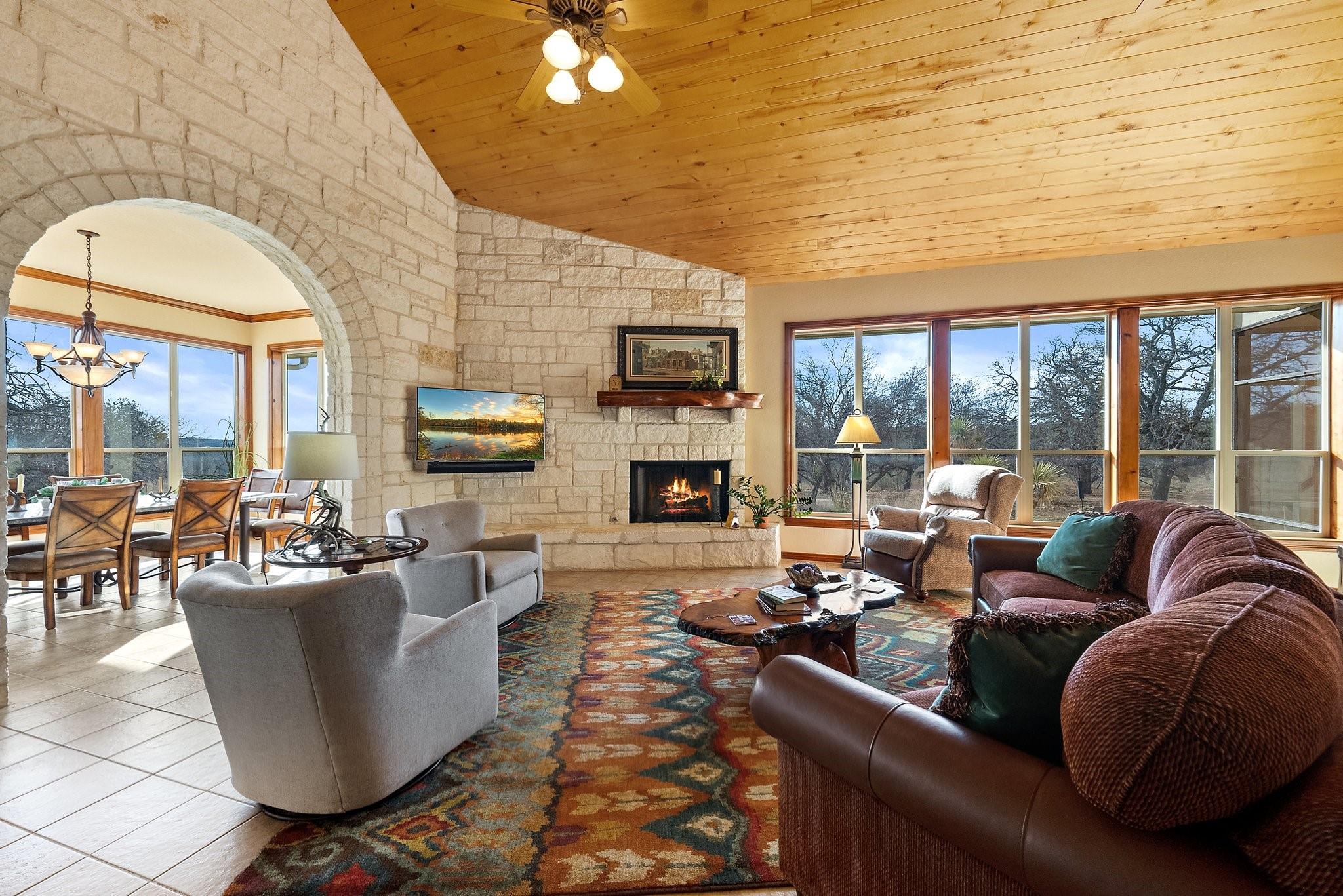 8095 Rr 2618 Property Photo 28