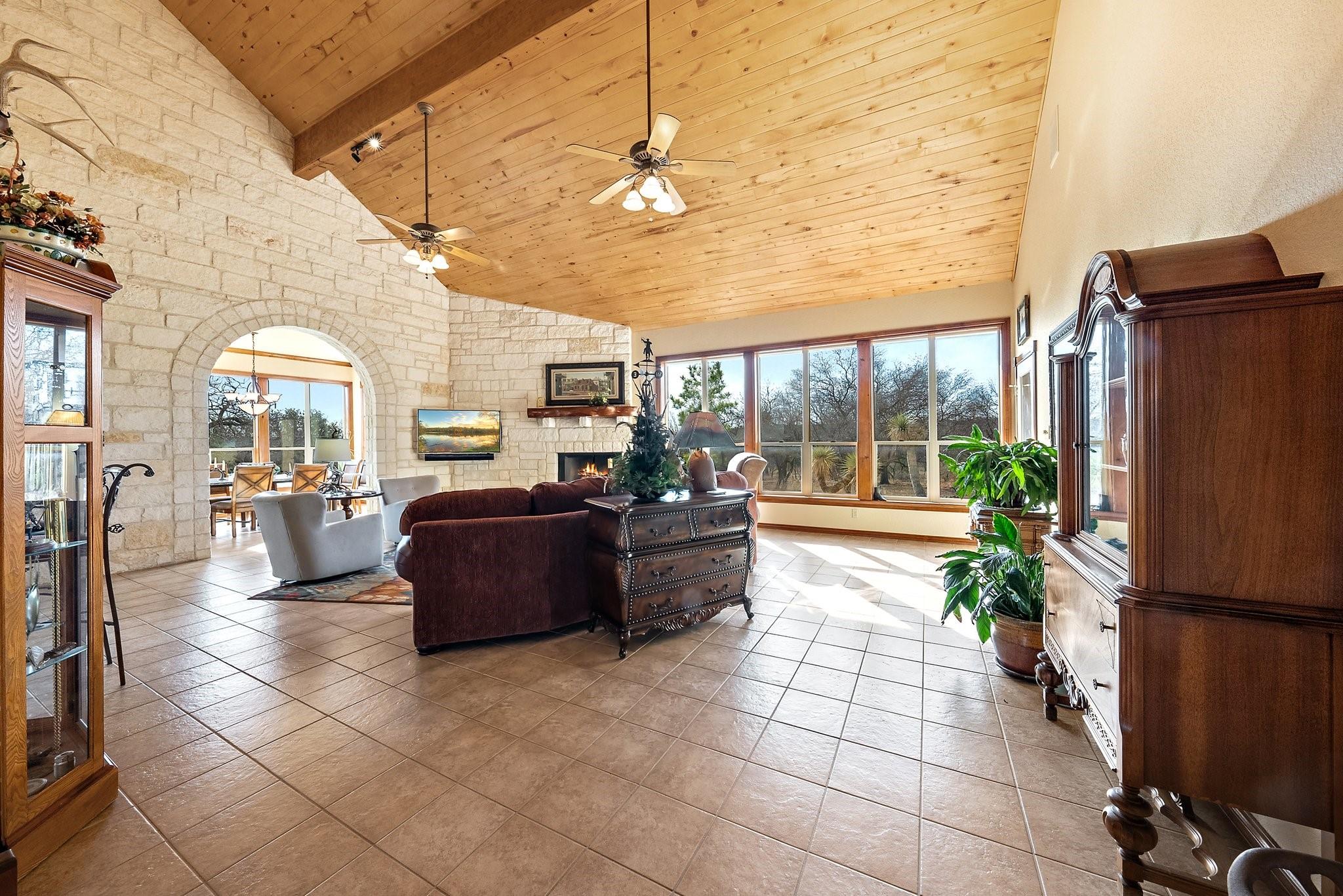 8095 Rr 2618 Property Photo 30