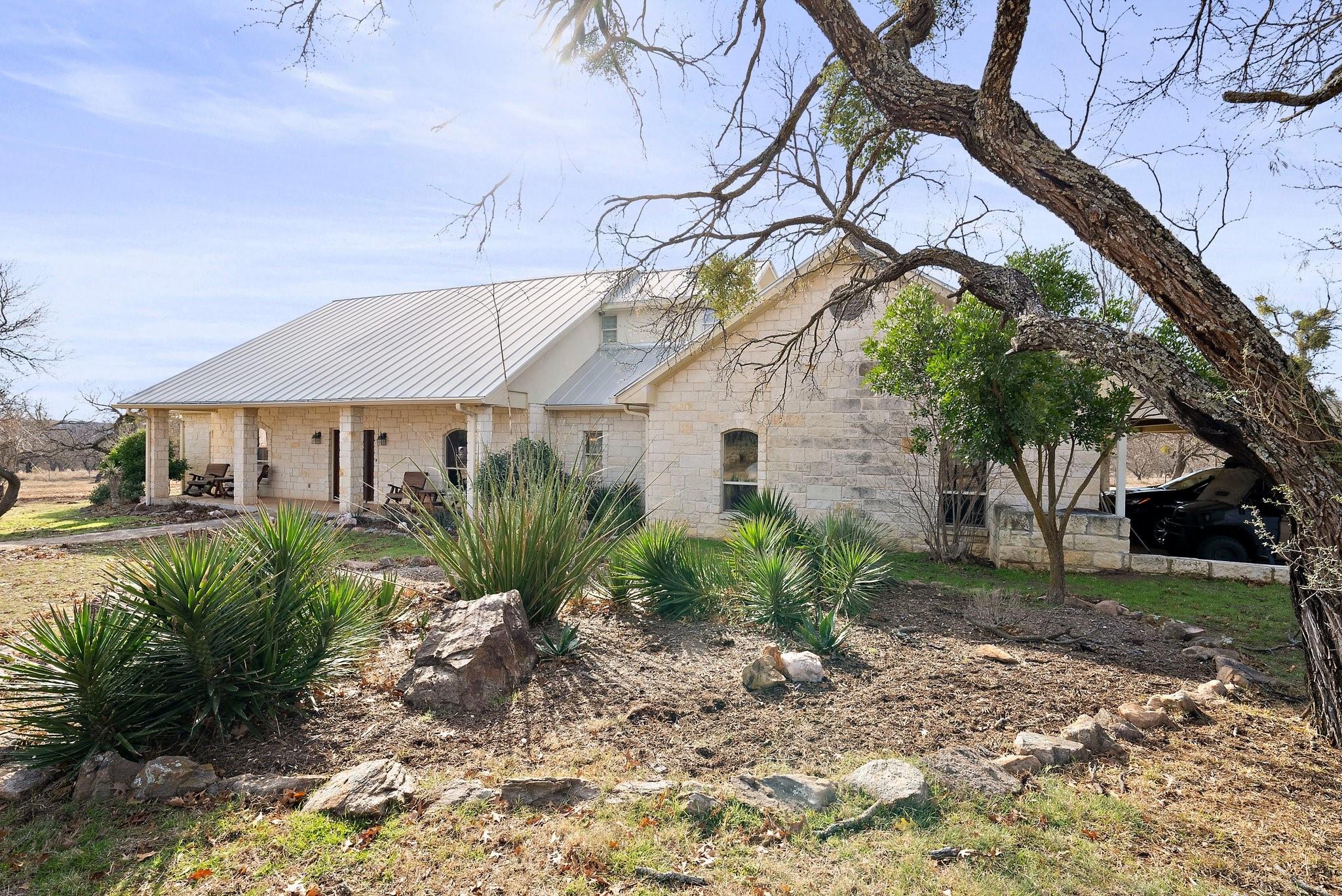 8095 Rr 2618 Property Photo 32