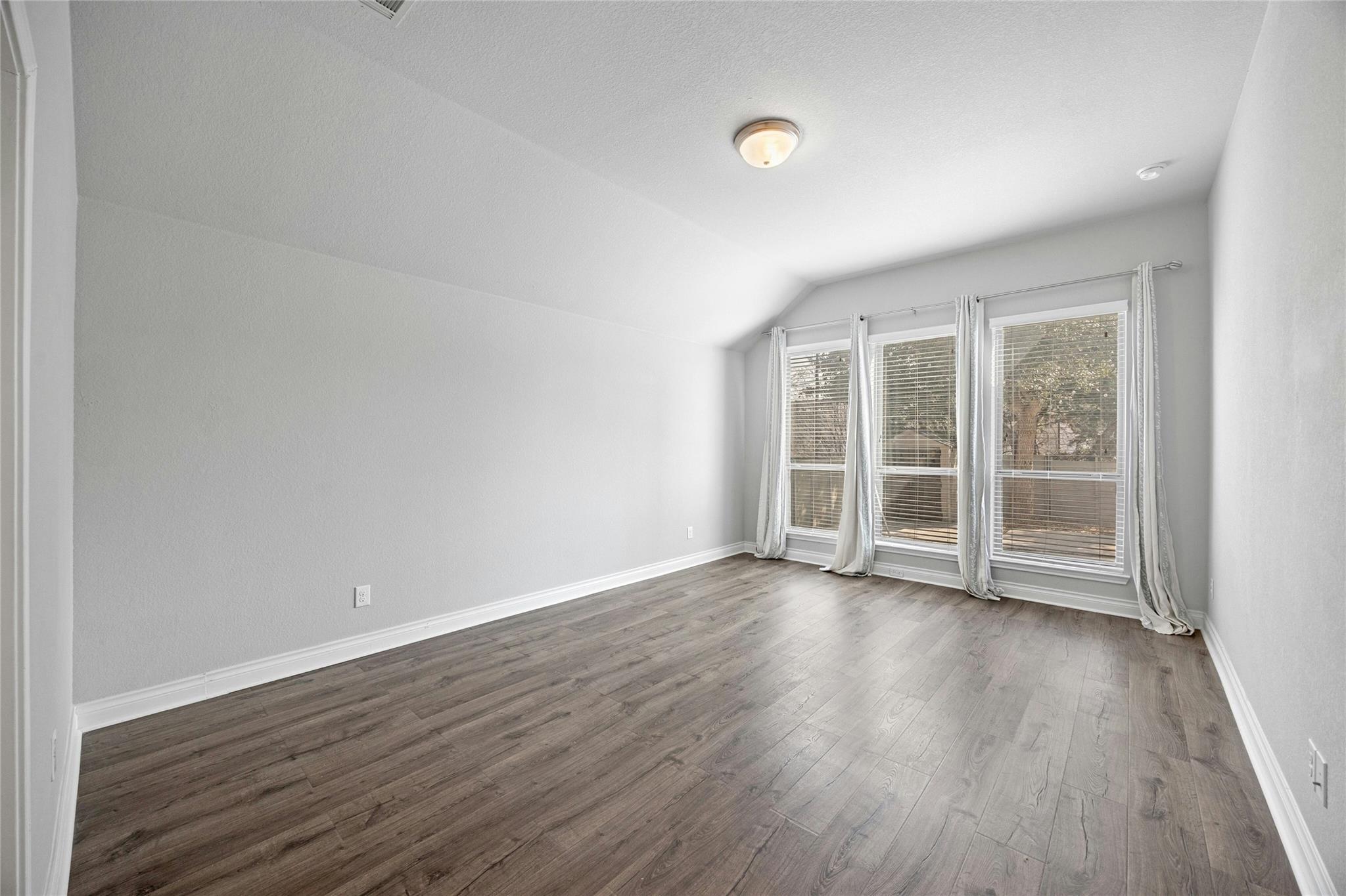 169 Belford St Property Photo 16