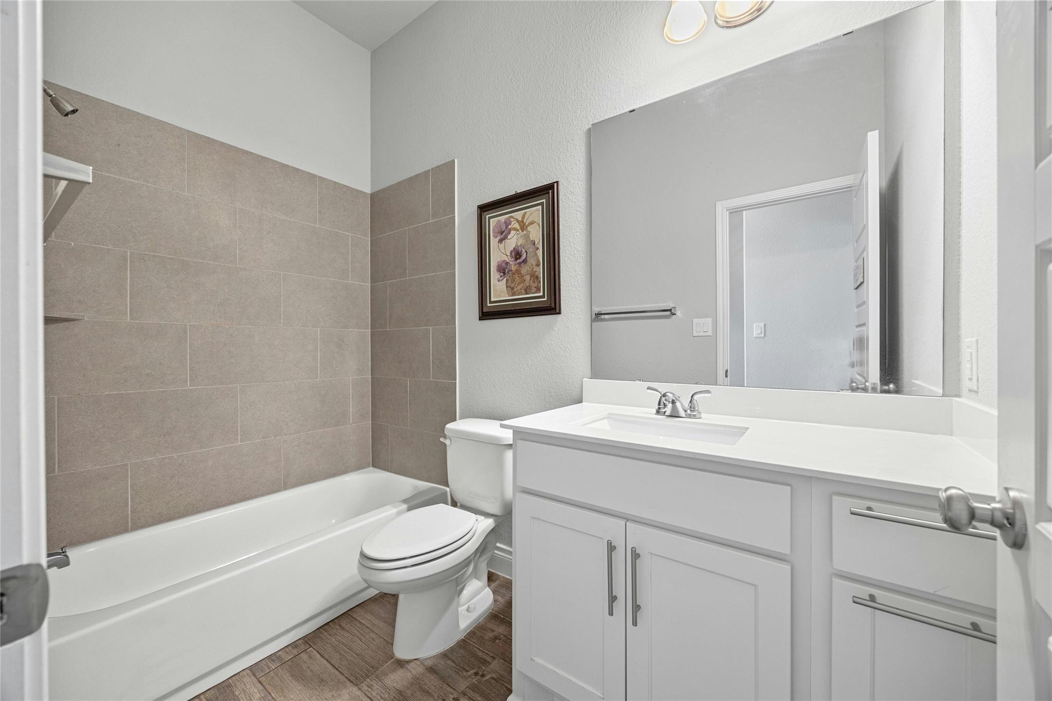 169 Belford St Property Photo 23