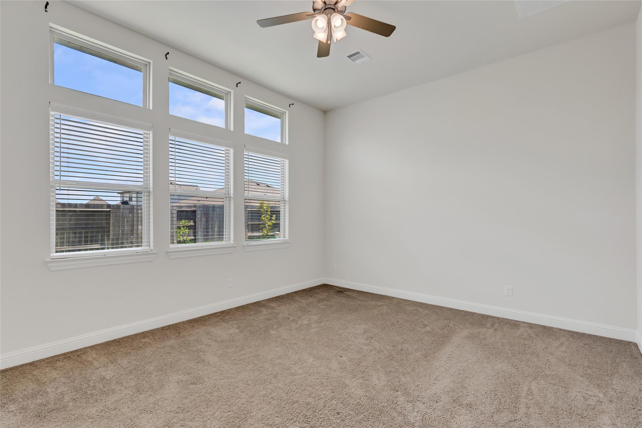 15342 Majestic Knight Dr Property Photo 26