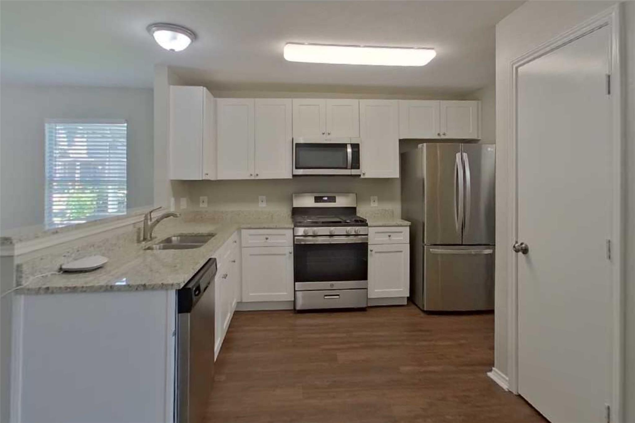 11312 Hungry Horse Dr Property Photo 7