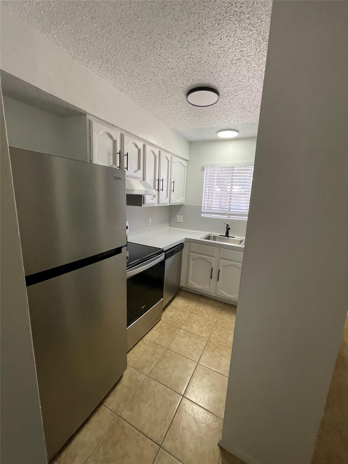 2410 Longview St #301 Property Photo 4