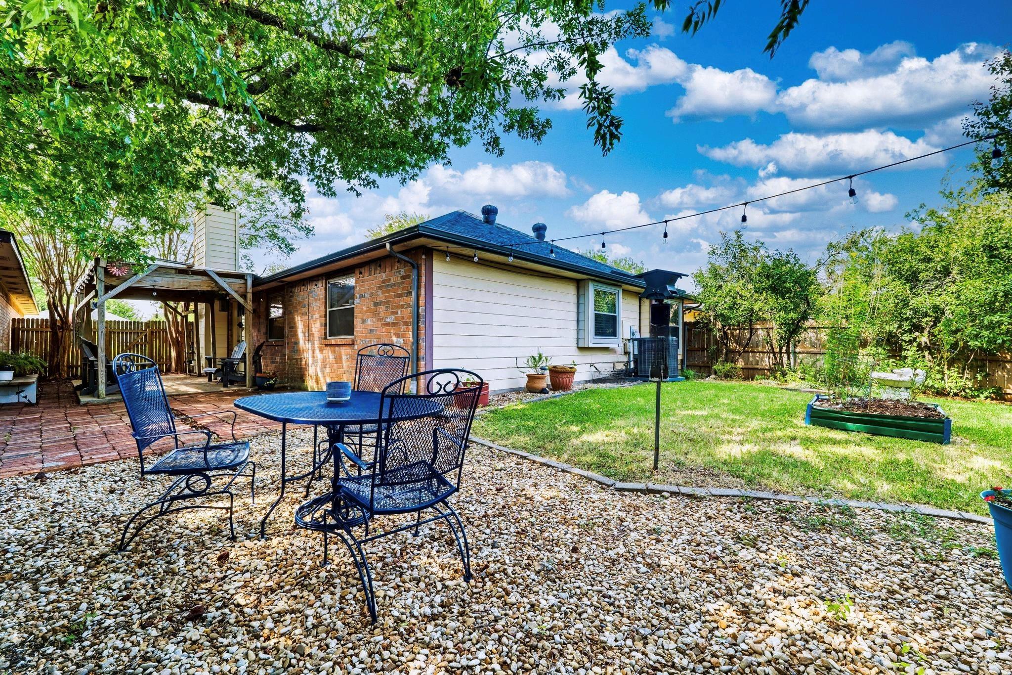 608 Saunders Dr Property Photo 15