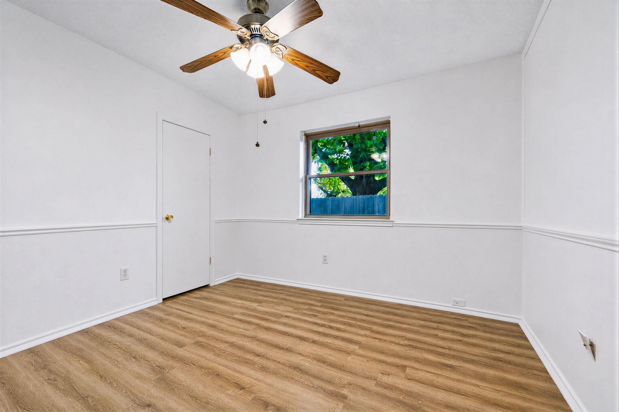 608 Saunders Dr Property Photo 18