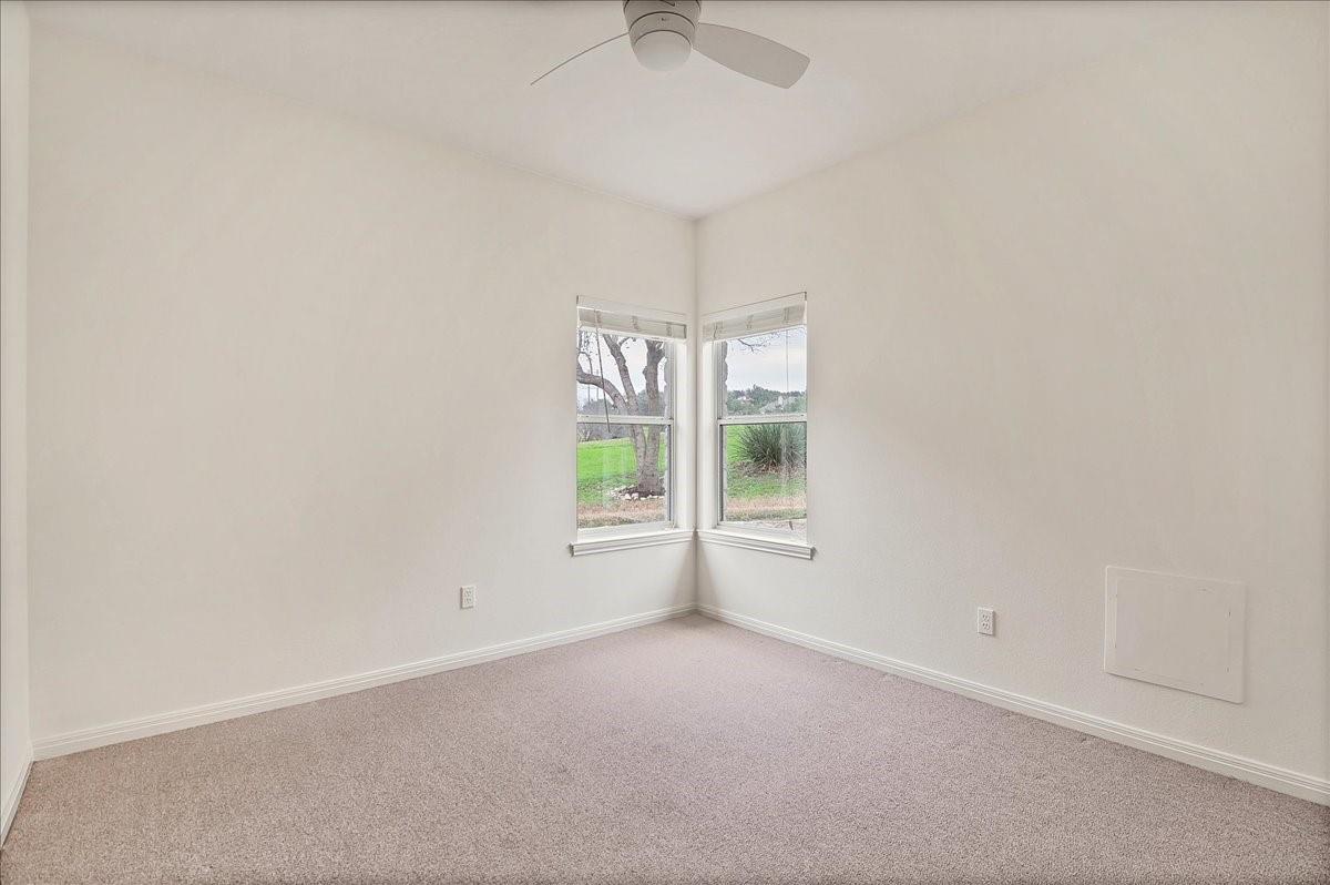 136 Clubhouse Dr Property Photo 14