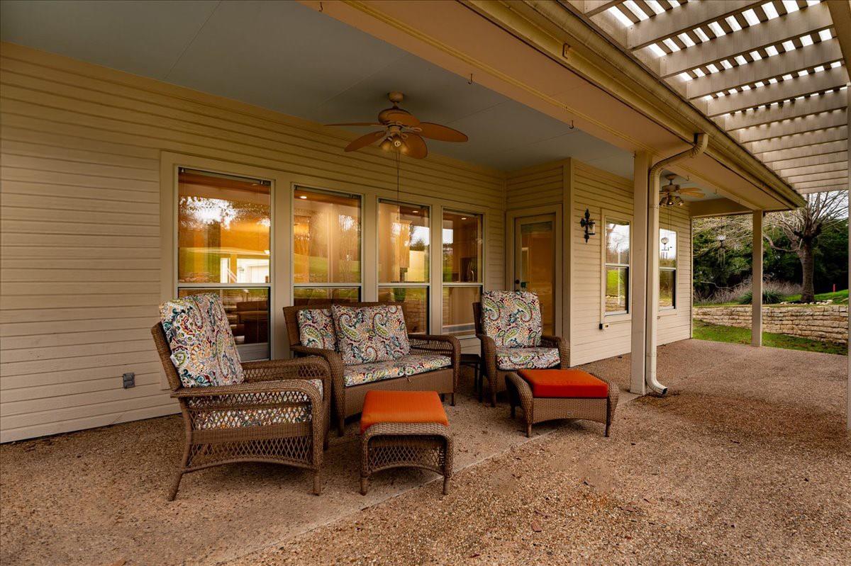 136 Clubhouse Dr Property Photo 22
