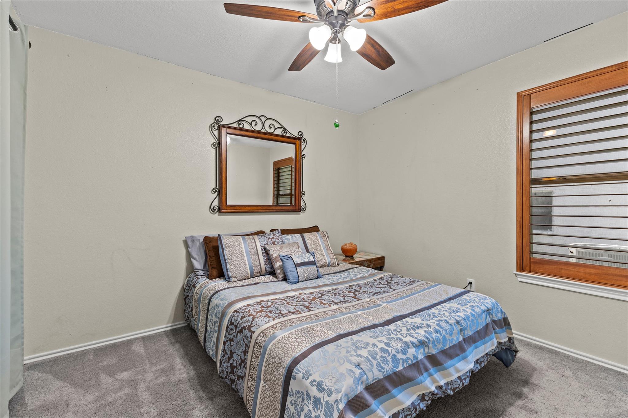 7513 Vol Walker Dr Property Photo 18