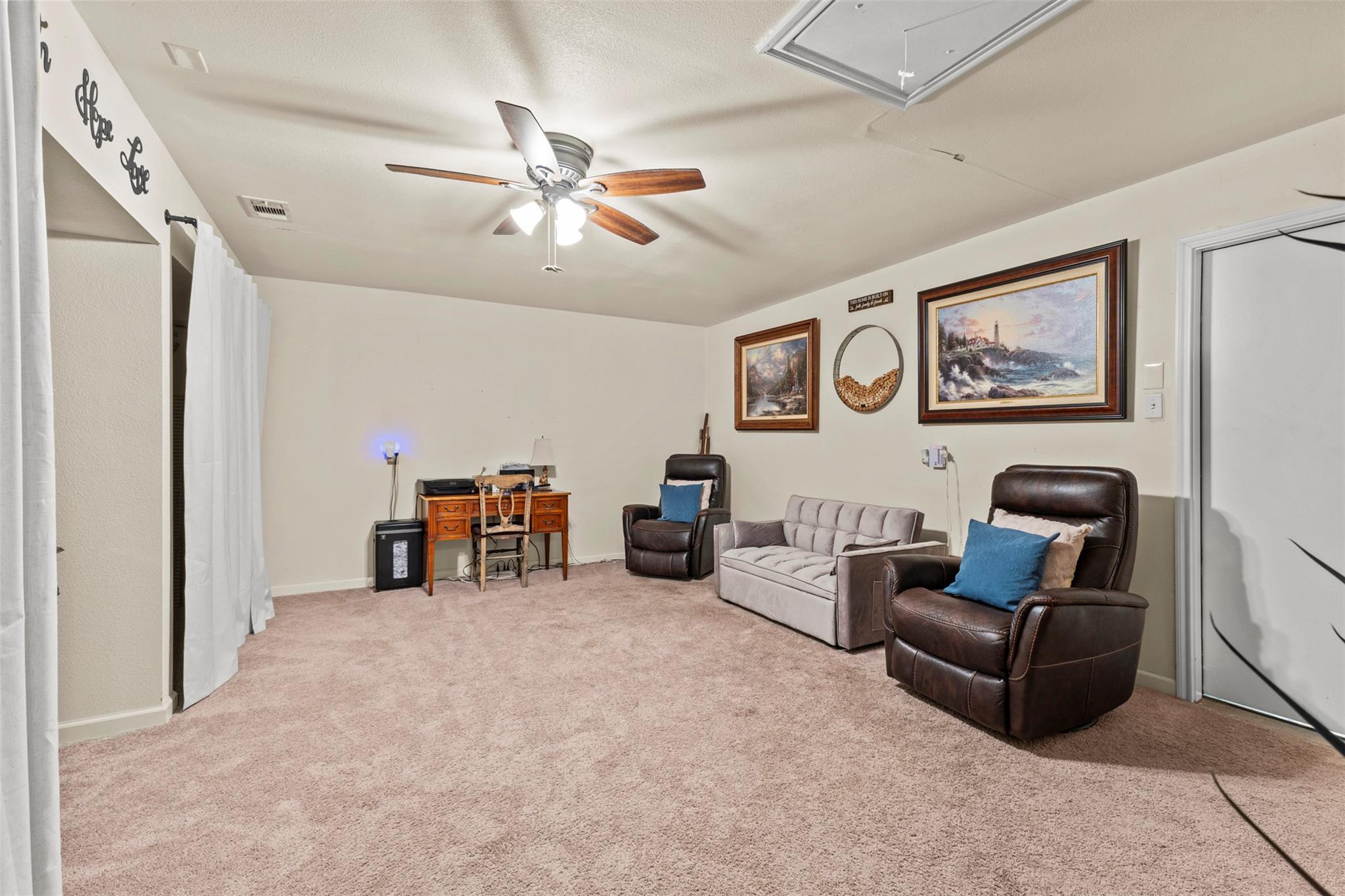 7513 Vol Walker Dr Property Photo 24