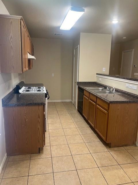 1101 Christopher Ave #b Property Photo 9