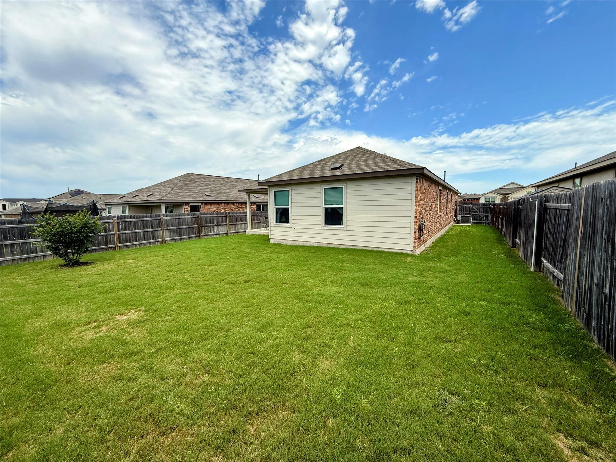 5612 Bellissima Way Property Photo 18