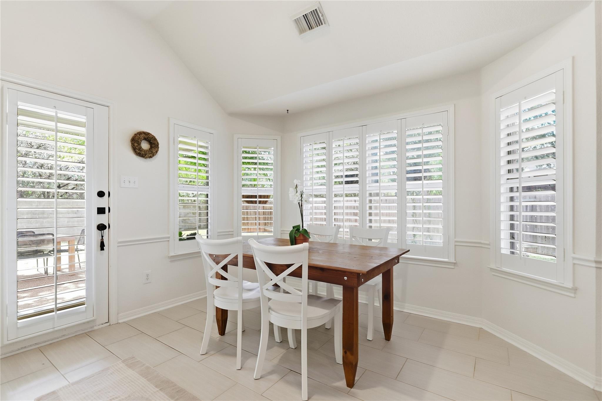 4605 Eagle Feather Dr Property Photo 21
