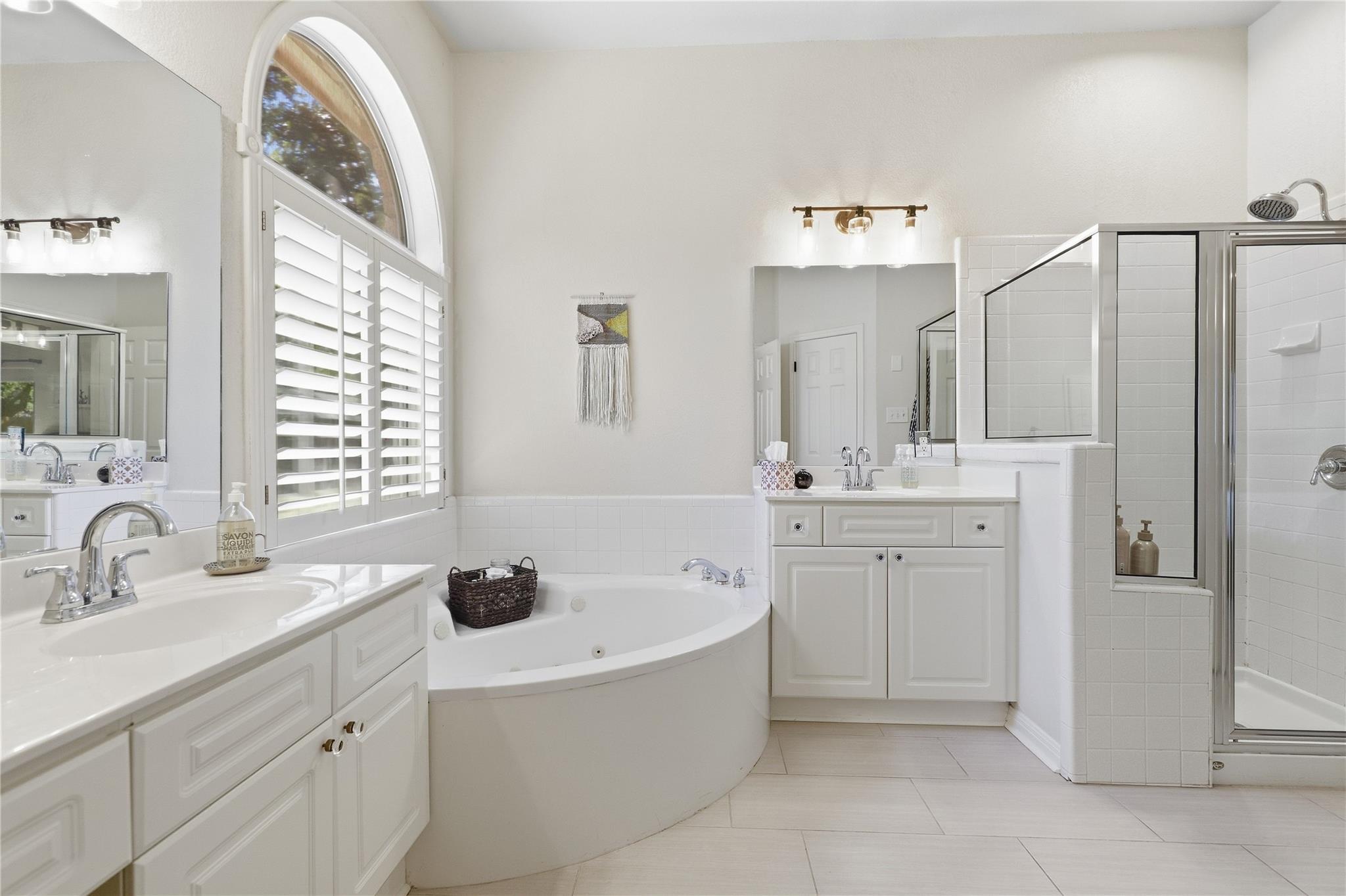 4605 Eagle Feather Dr Property Photo 30