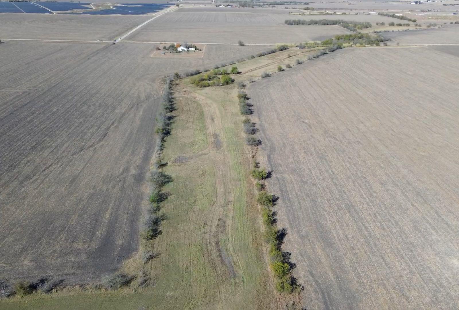 18402 Manda Carlson Rd Property Photo 1