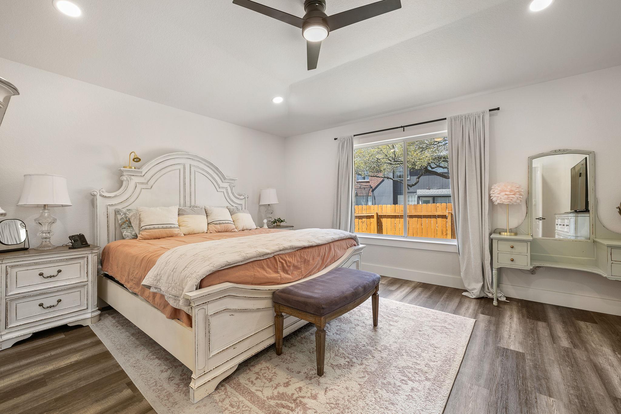 1203 Stepp Bnd Property Photo 16