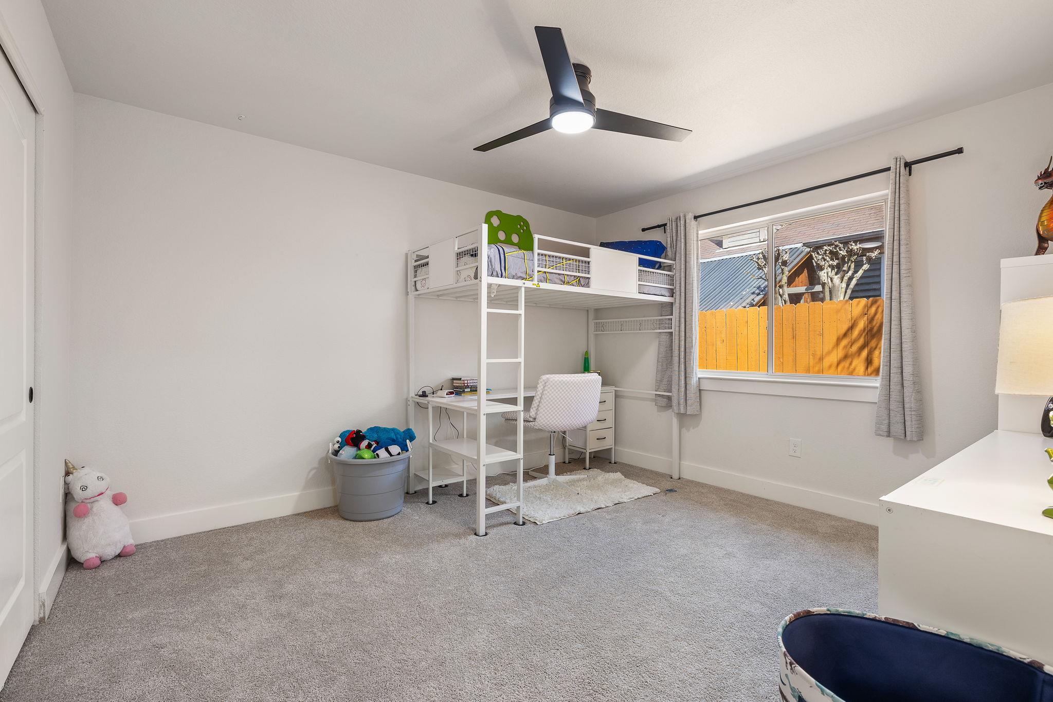 1203 Stepp Bnd Property Photo 25