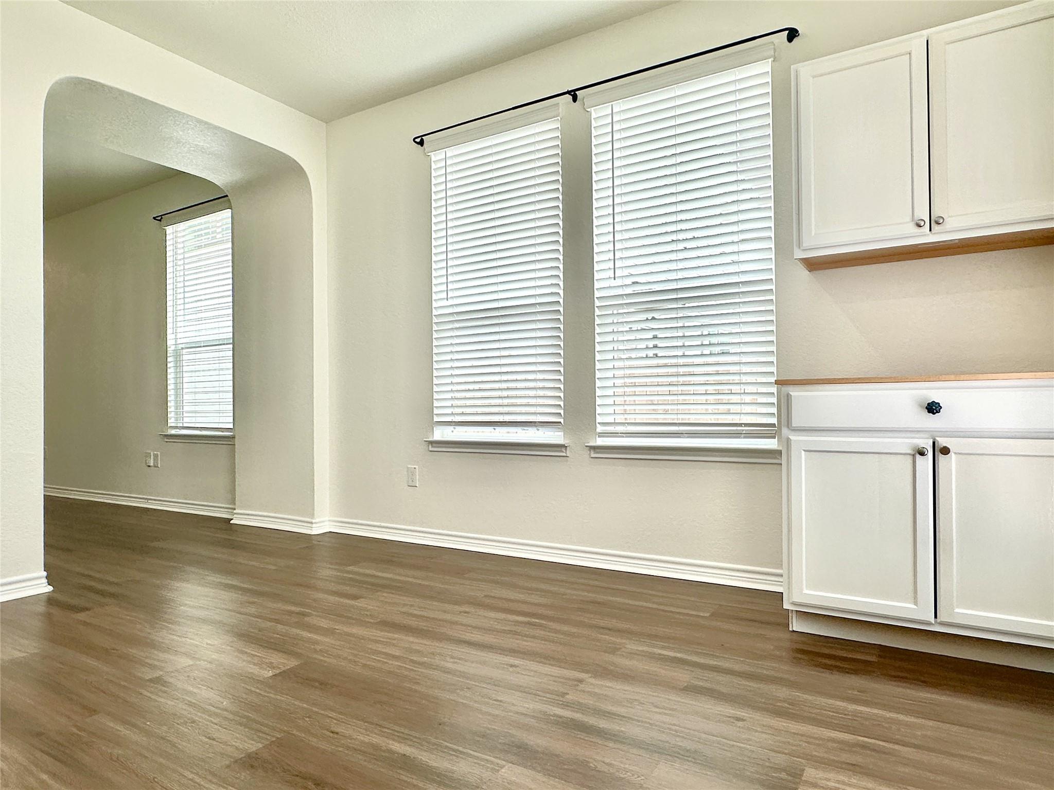 4136 Carraway St Property Photo 9