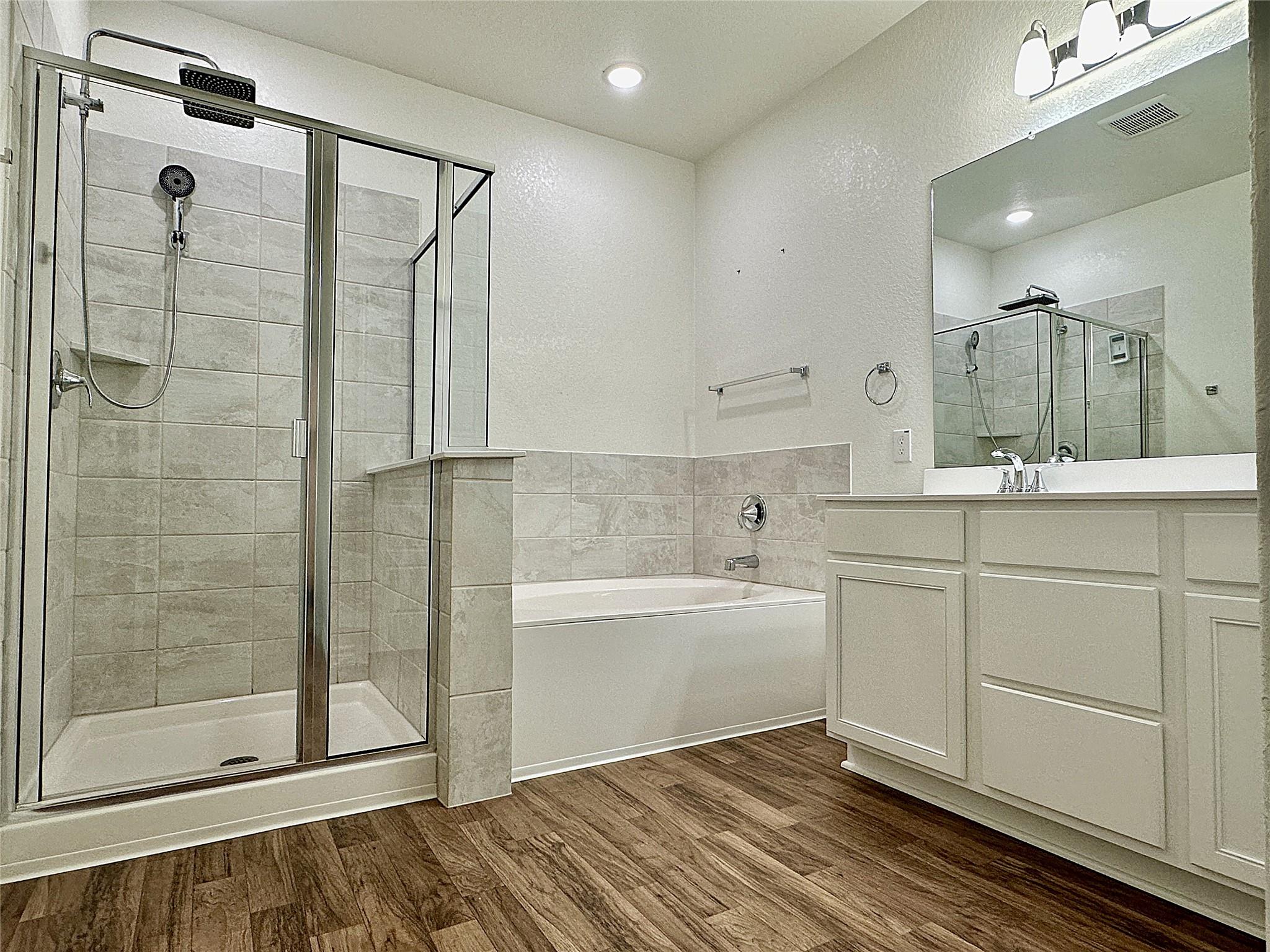 4136 Carraway St Property Photo 13