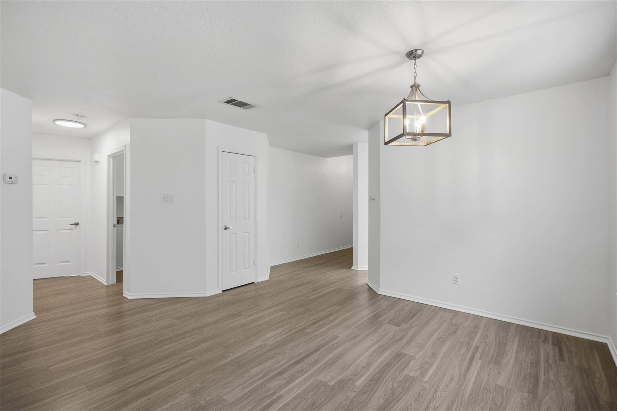 1206 Garden Path Dr Property Photo 11