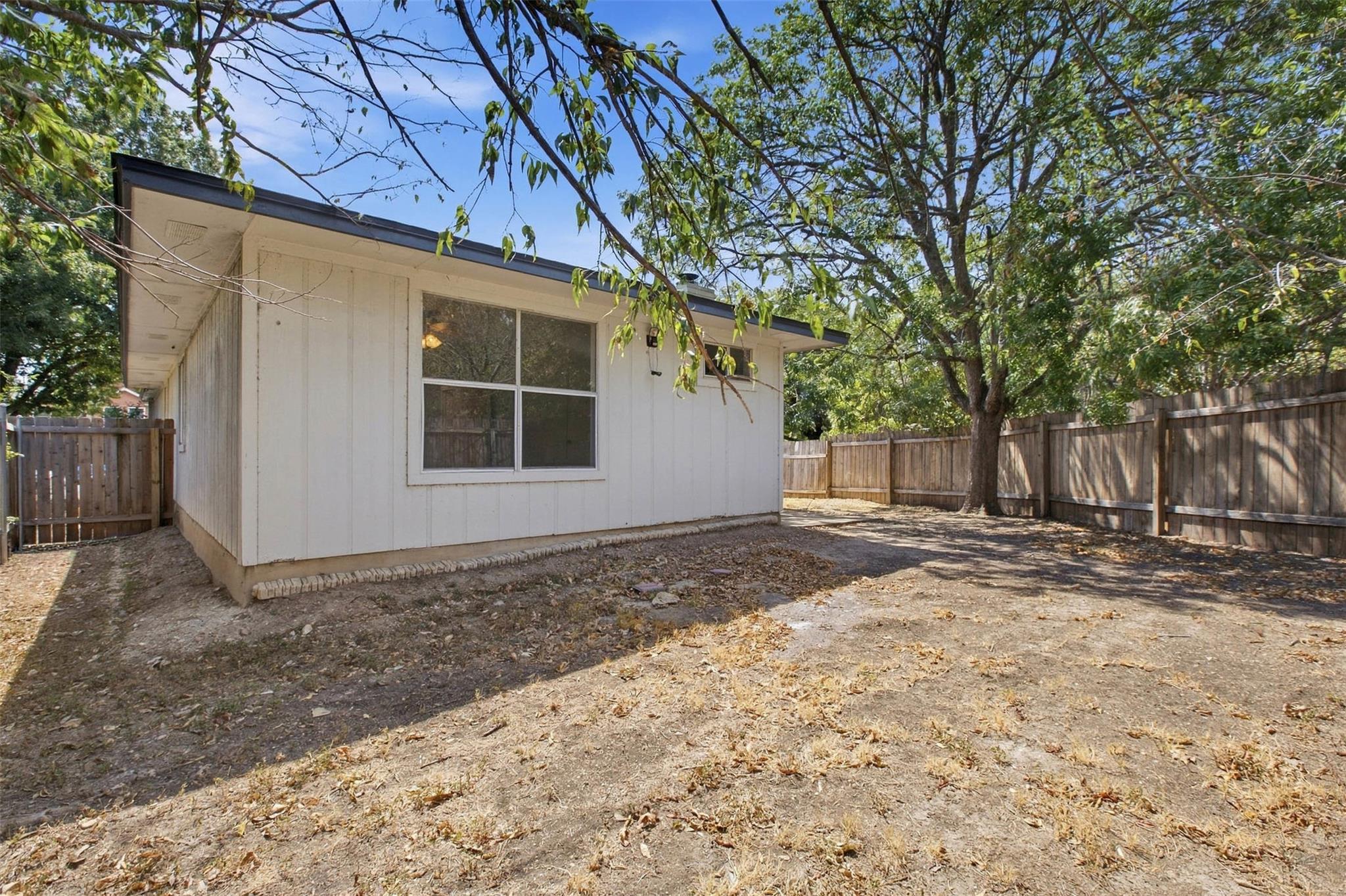 1206 Garden Path Dr Property Photo 26