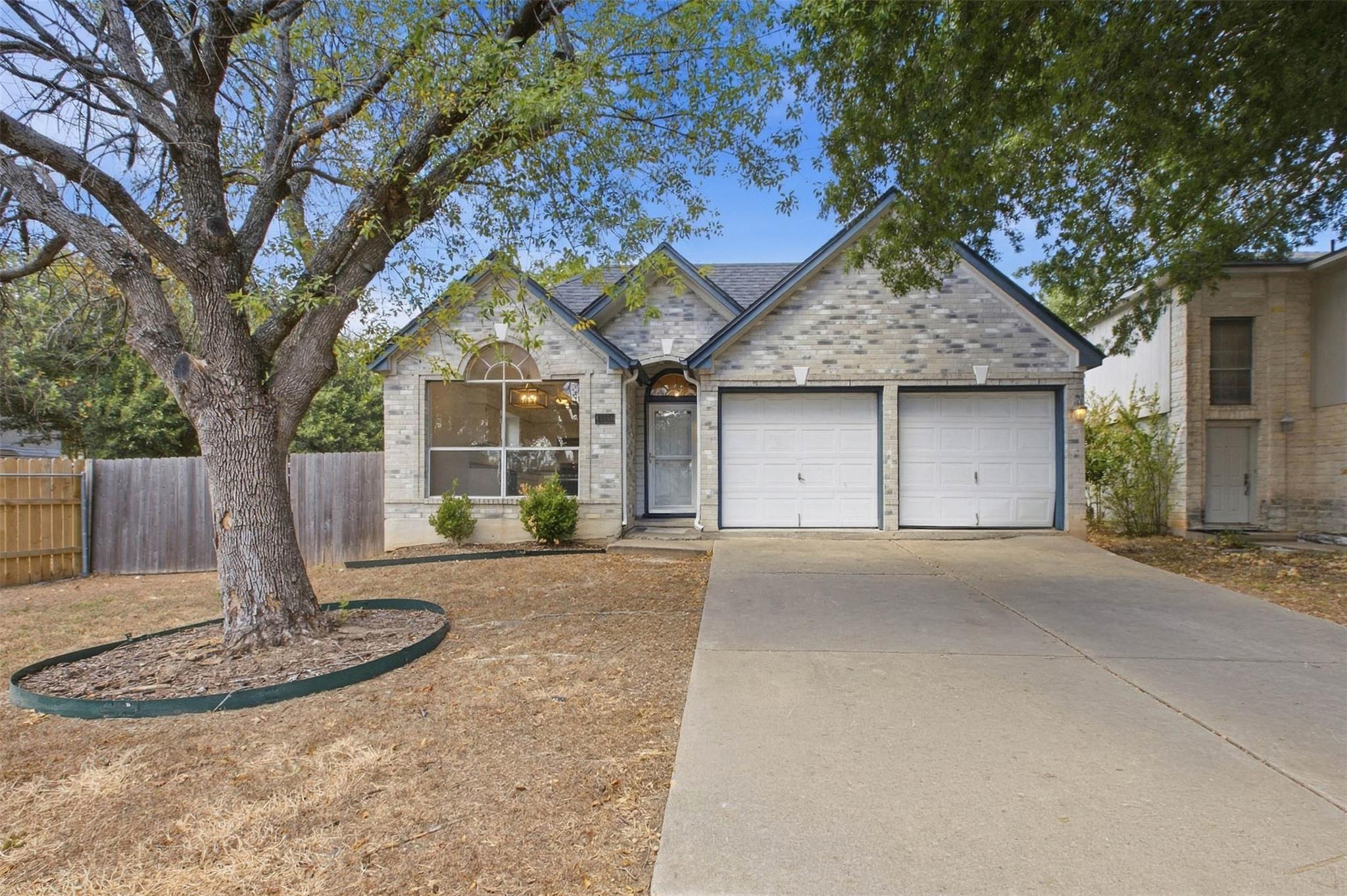 1206 Garden Path Dr Property Photo 28