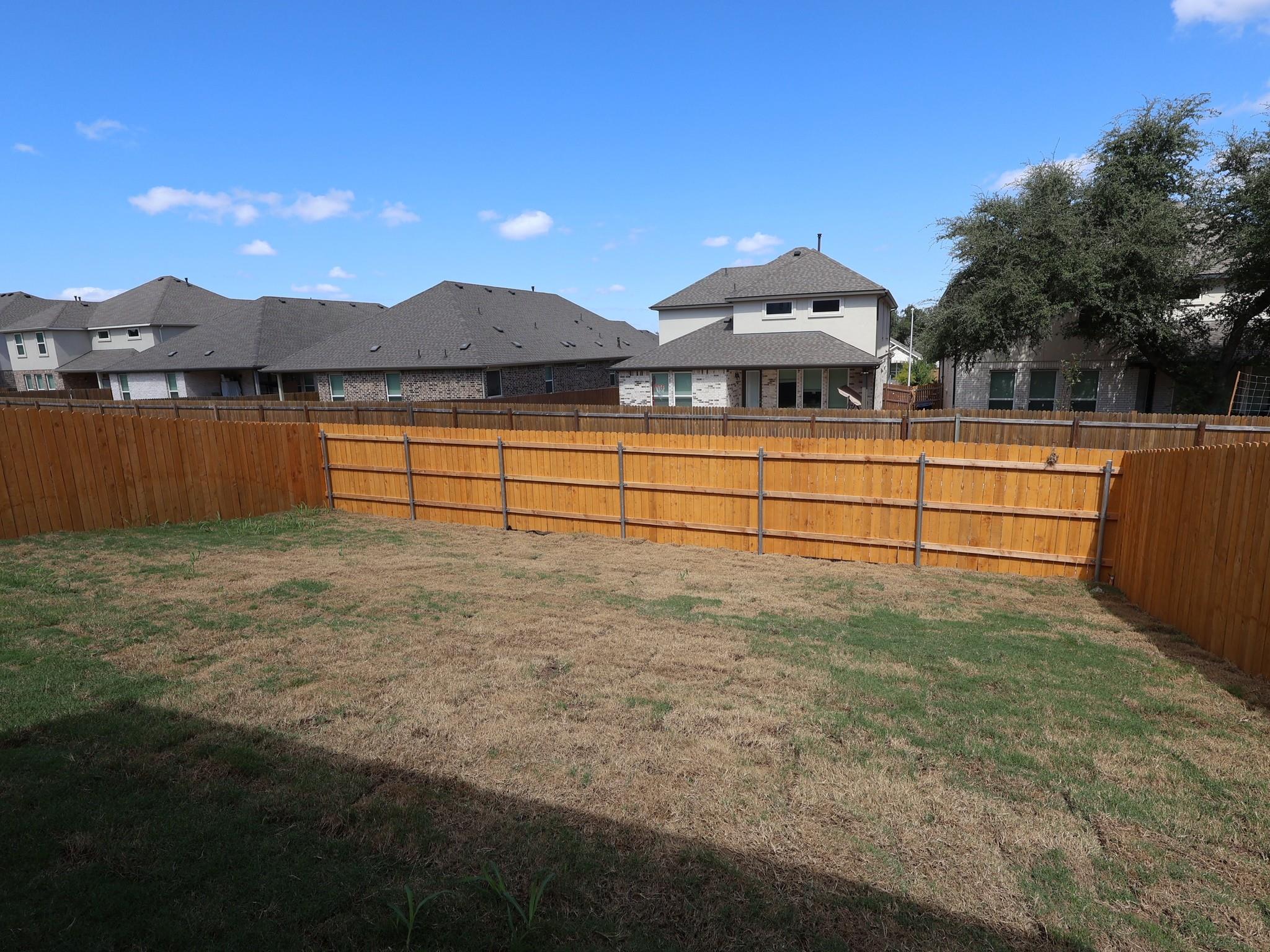 2313 Spokane Dr Property Photo 3