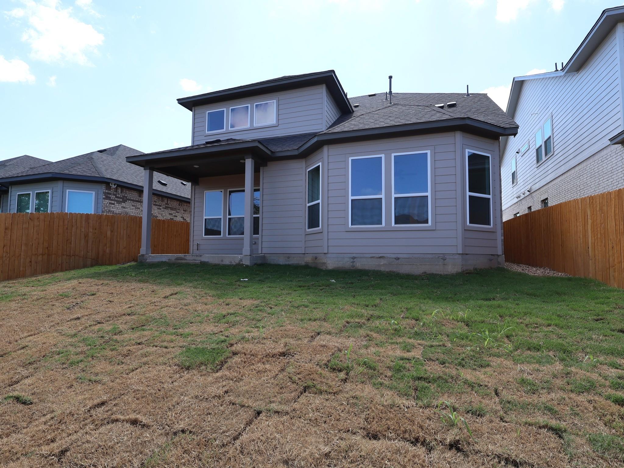 2313 Spokane Dr Property Photo 6