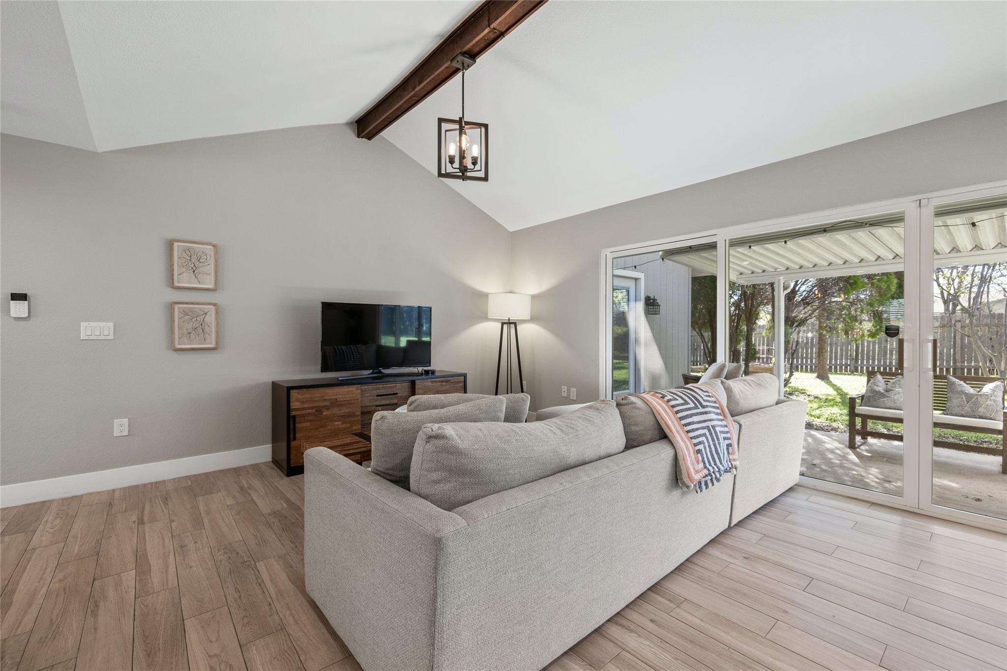 1505 Westbury Trl Property Photo 12
