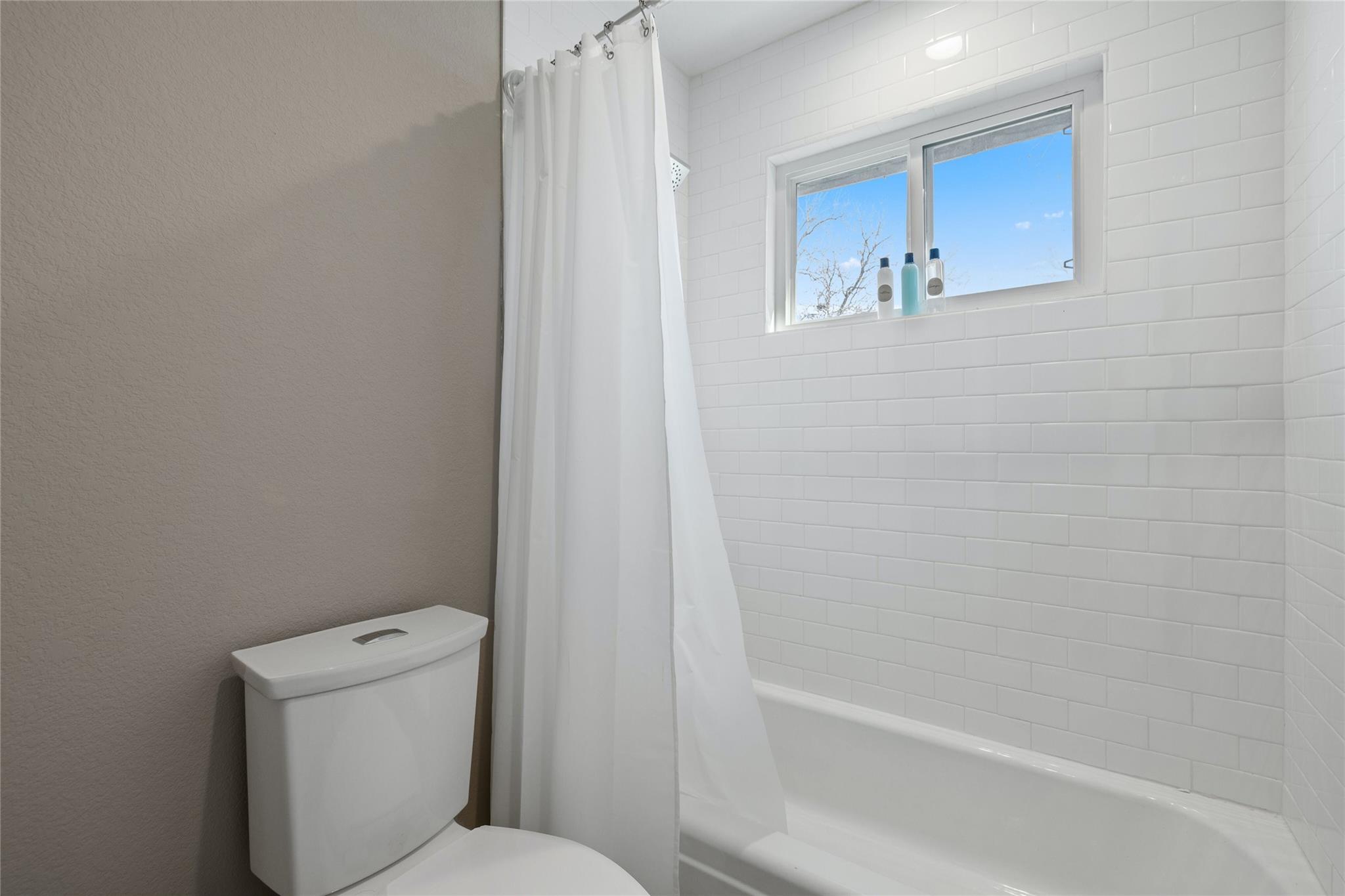 1505 Westbury Trl Property Photo 23