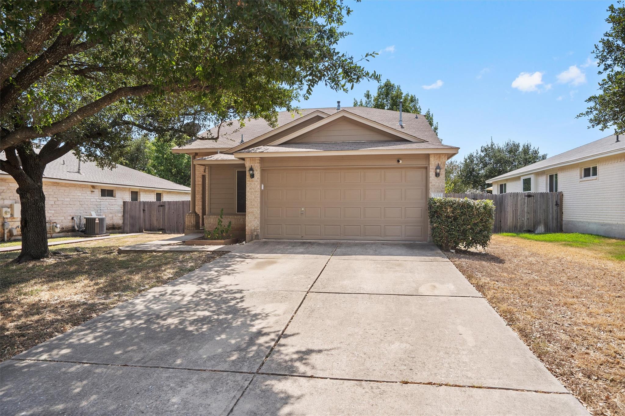 3454 Flowstone Ln Property Photo 2