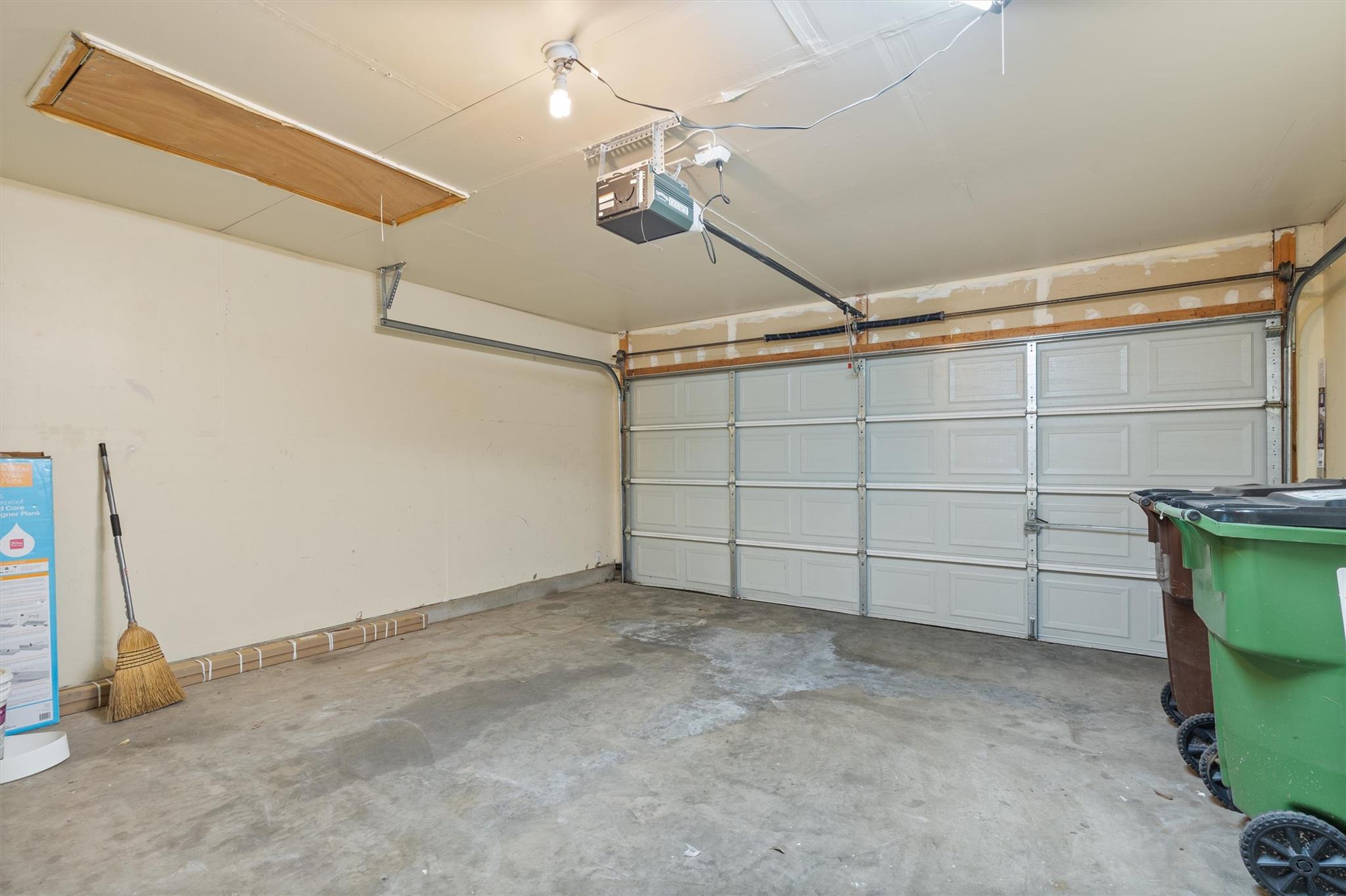 3454 Flowstone Ln Property Photo 31